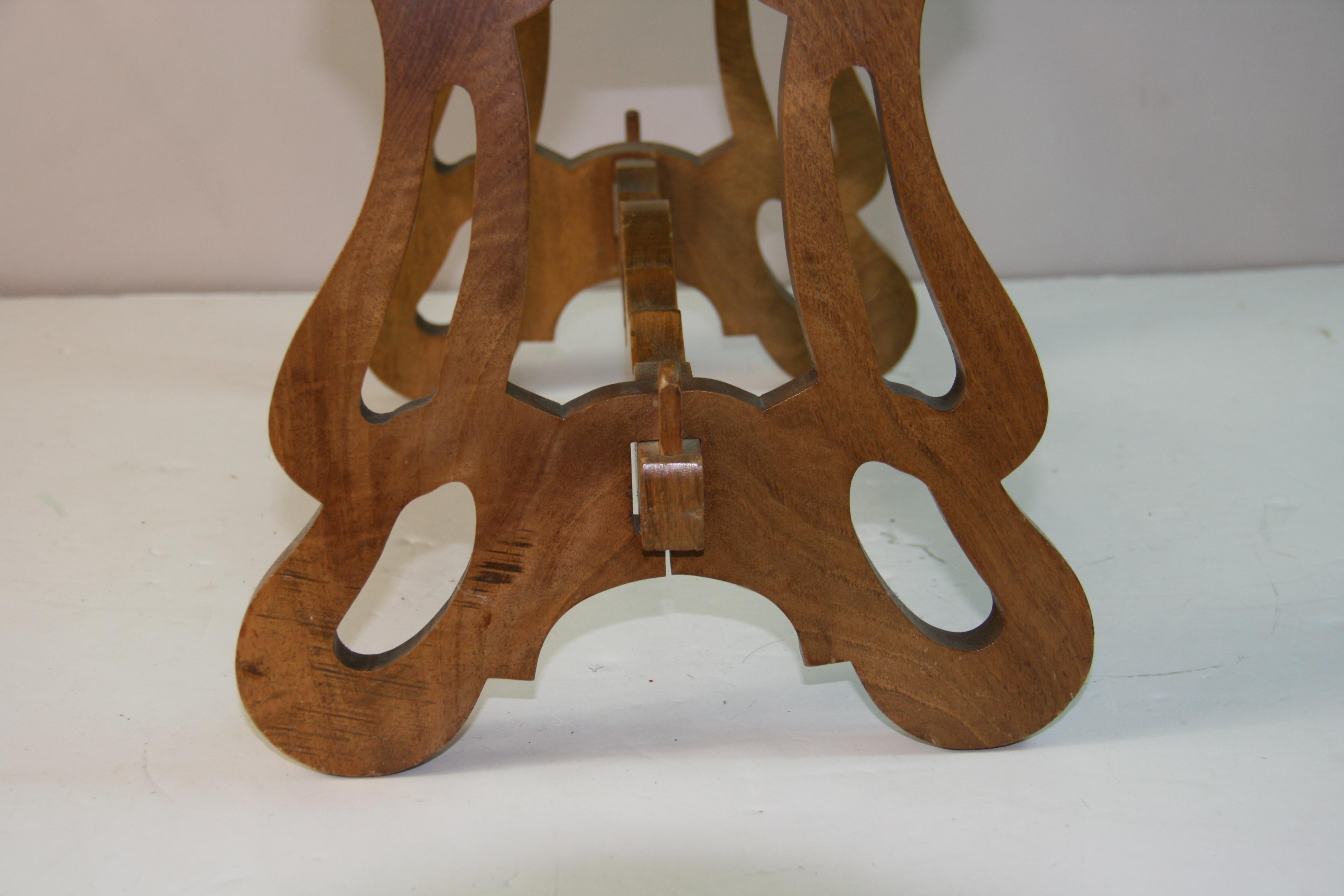 Ancienne Suisse alpine  Tabourets CUSTOM MADE (2 disponibles) en vente 3