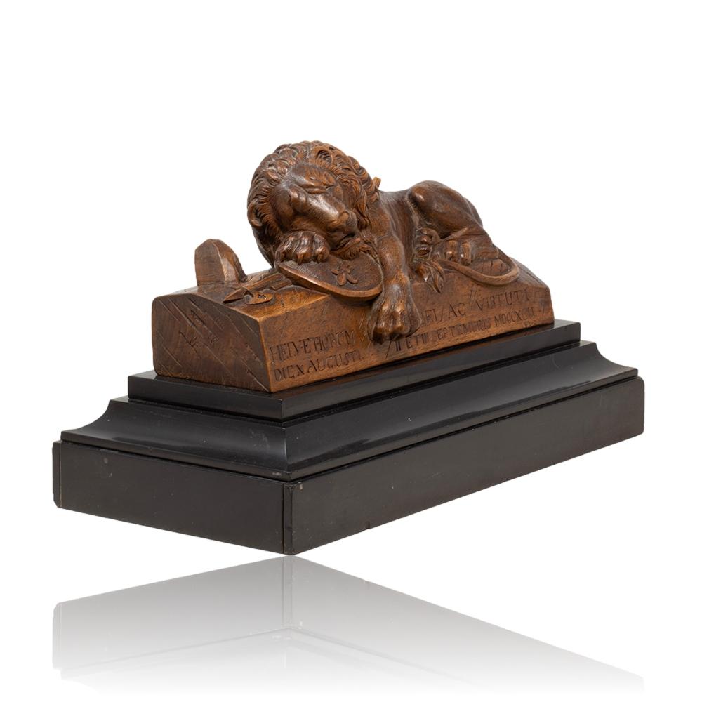 Hand-Carved Antique Swiss Black Forest Wood and Marble Lucerne Lion Carving For Sale