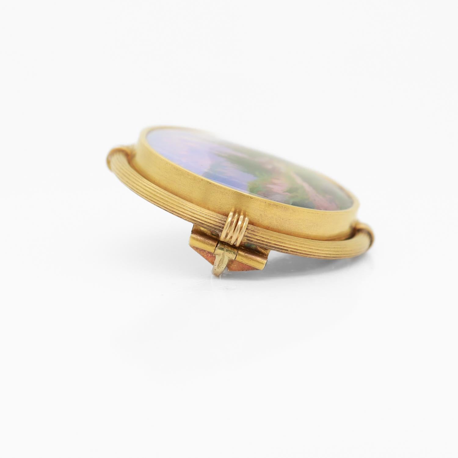 Antique Swiss Enamel and 14k Gold Brooch with a Mont Blanc Scene For Sale 6