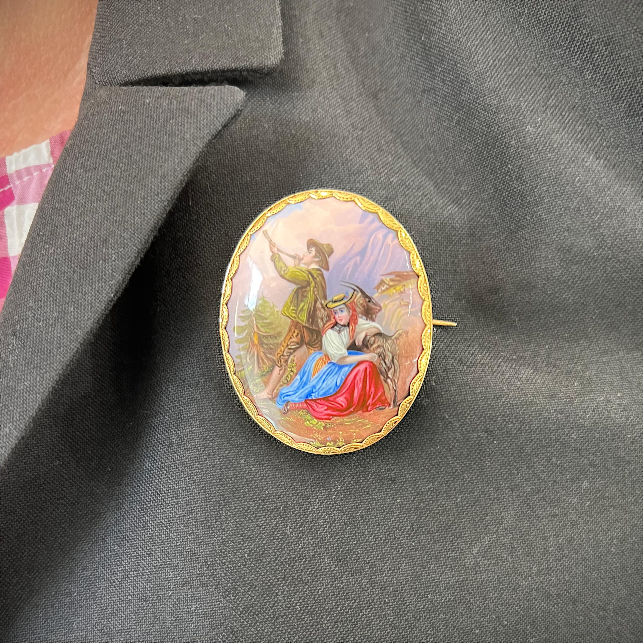 Broche suisse ancienne en émail et or représentant une scène de montagne, vers 1840 en vente 1