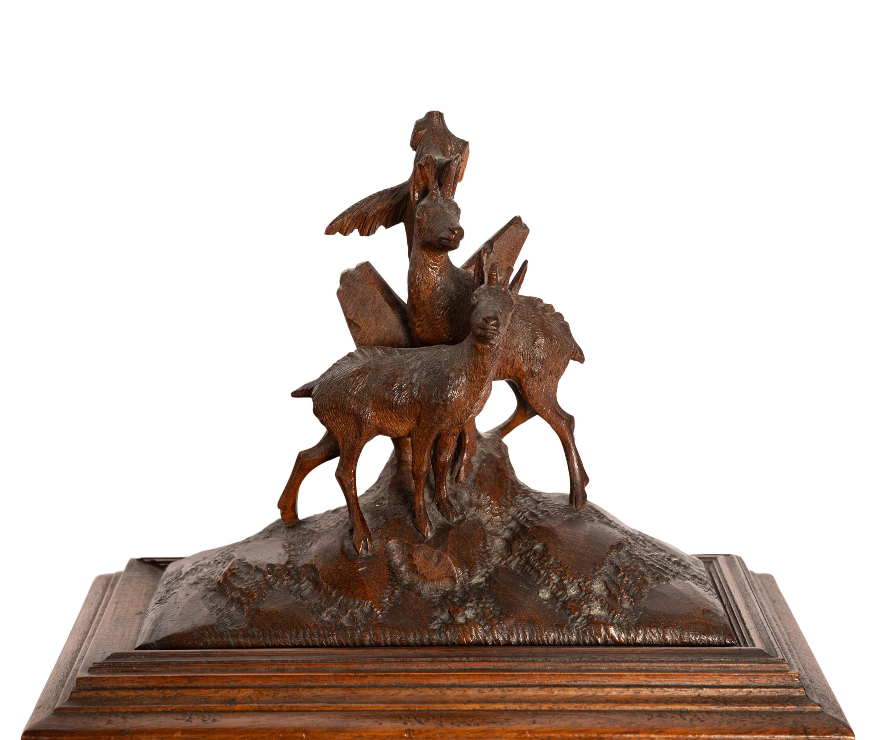 Antique Swiss German Black Forest Brienz Carved Jewelry Box Deer Edelweiss 1890 8