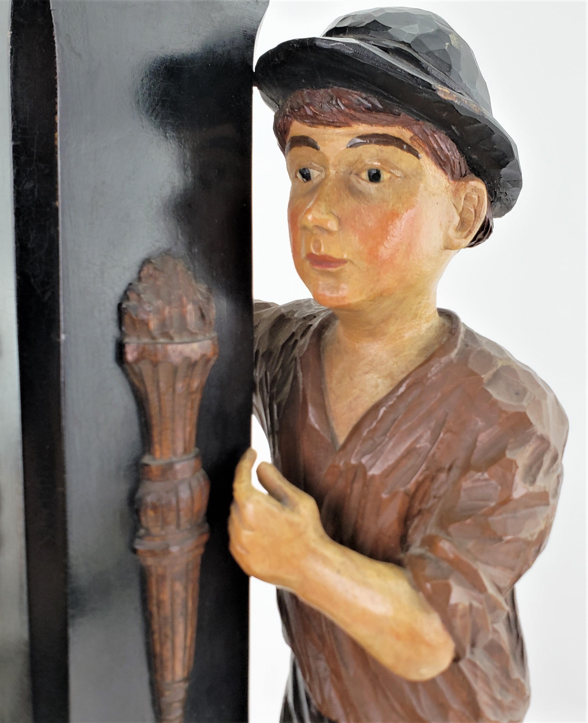 Piédestal ancien de style Forêt Noire suisse ou allemande sculpté et peint à la main en vente 1