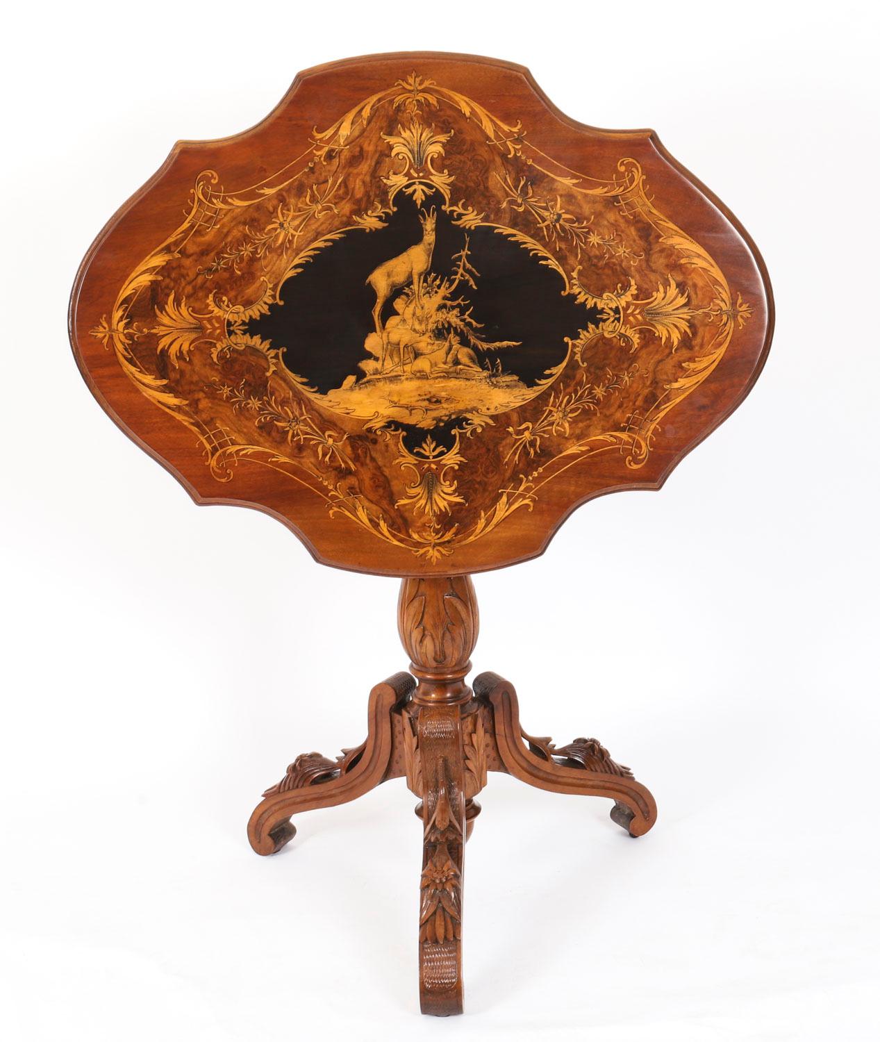 Antique Swiss Walnut Marquetry Occasional Table 19th Century en vente 4