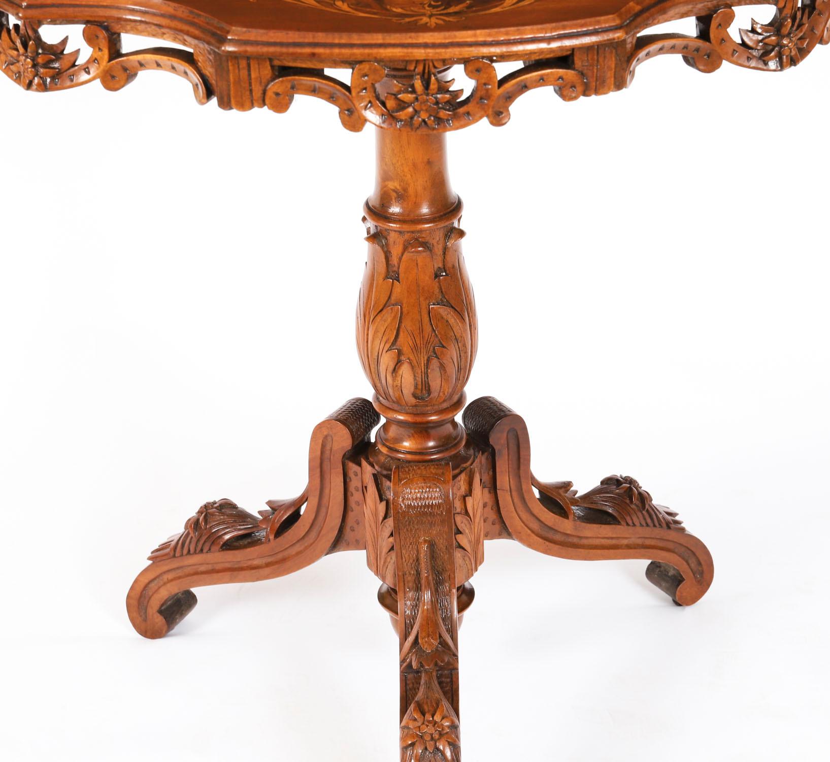 Antique Swiss Walnut Marquetry Occasional Table 19th Century en vente 12