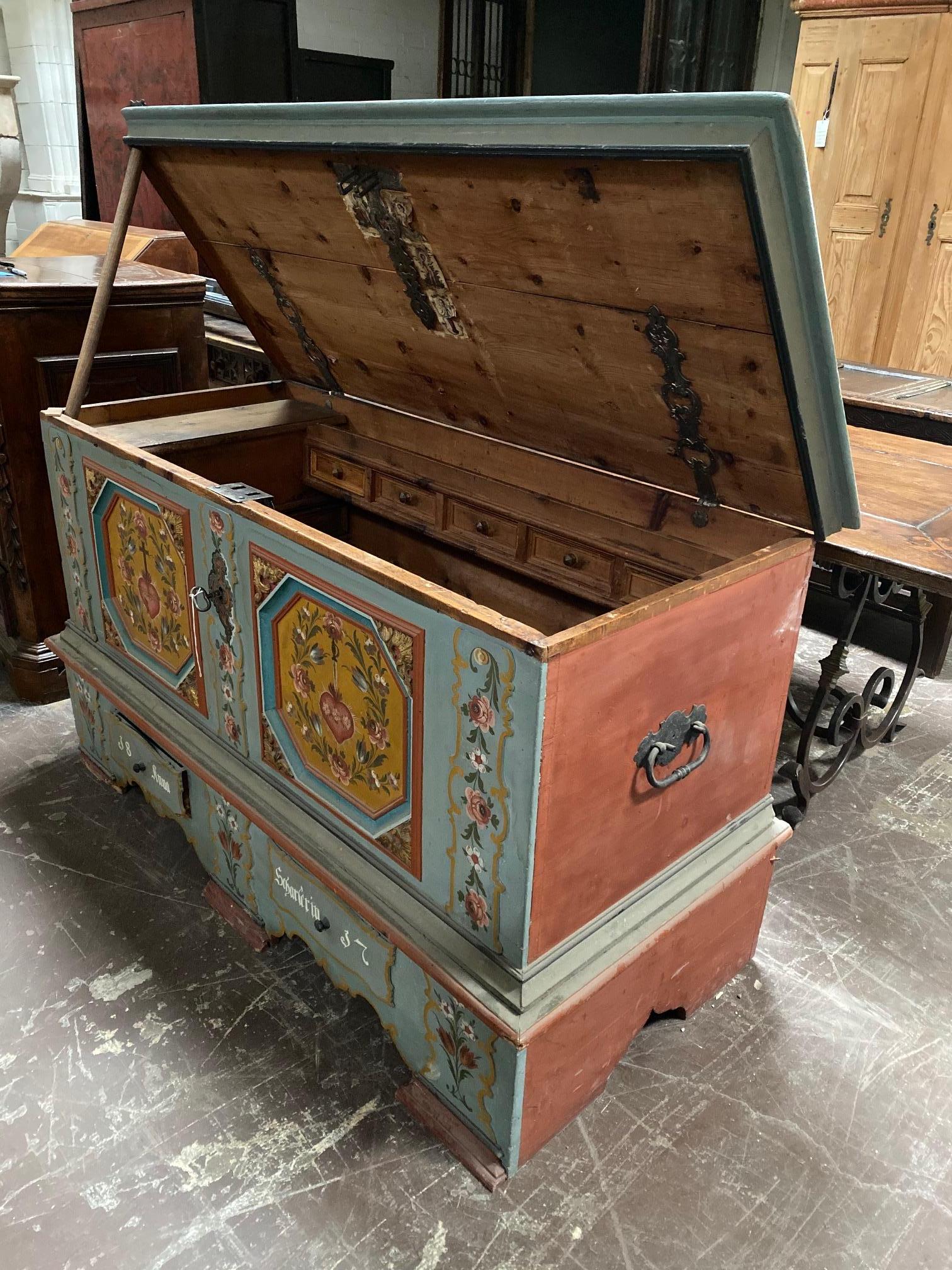 Antique Swiss Wedding Chest In Good Condition For Sale In Dallas, TX