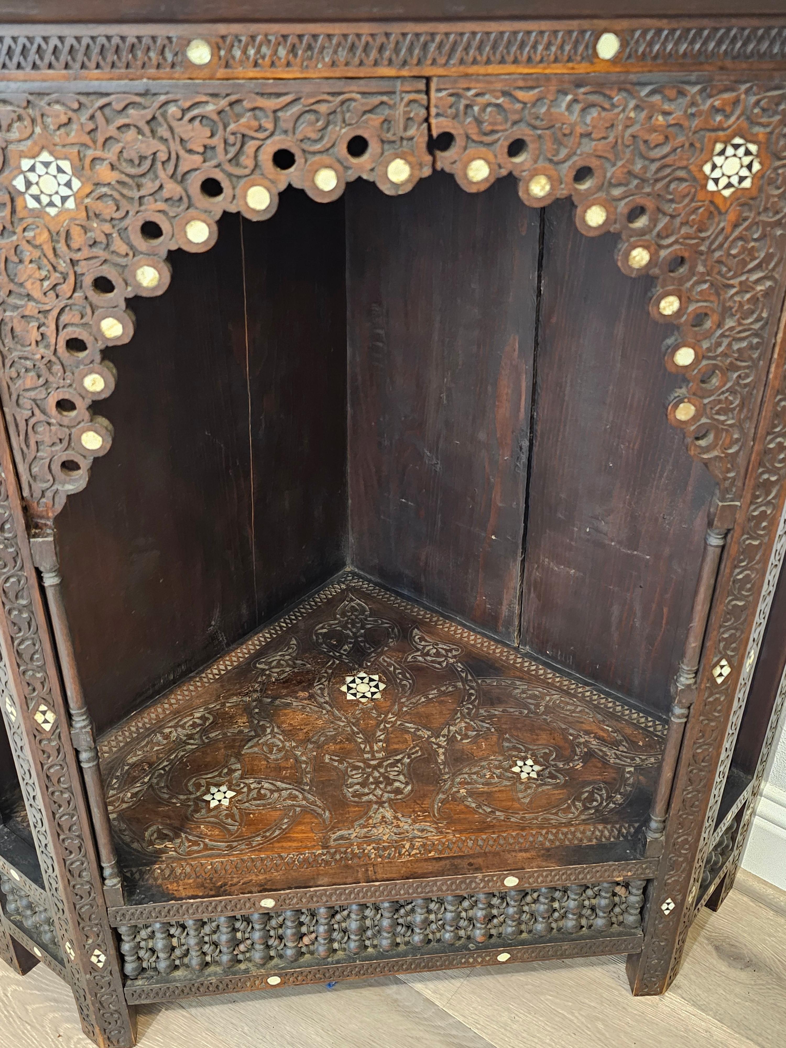 Antique Syrian Middle Eastern Mother of Pearl Wood Corner Cabinet Display Stand For Sale 2