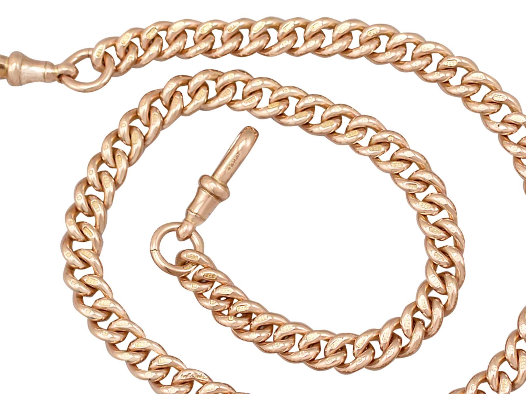 An impressive antique 9 karat yellow gold Albert chain; part of our diverse antique jewellery and estate jewelry collections.

This fine and impressive antique T-bar watch chain has been crafted in 9k yellow gold.

The chain is composed of