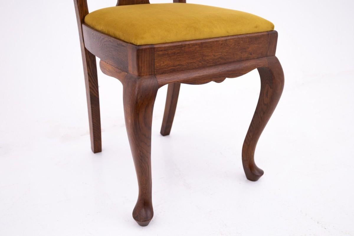 Art nouveau Table ancienne + 8 chaises, Europe du Nord, vers 1920. APRÈS RÉNOVATION en vente