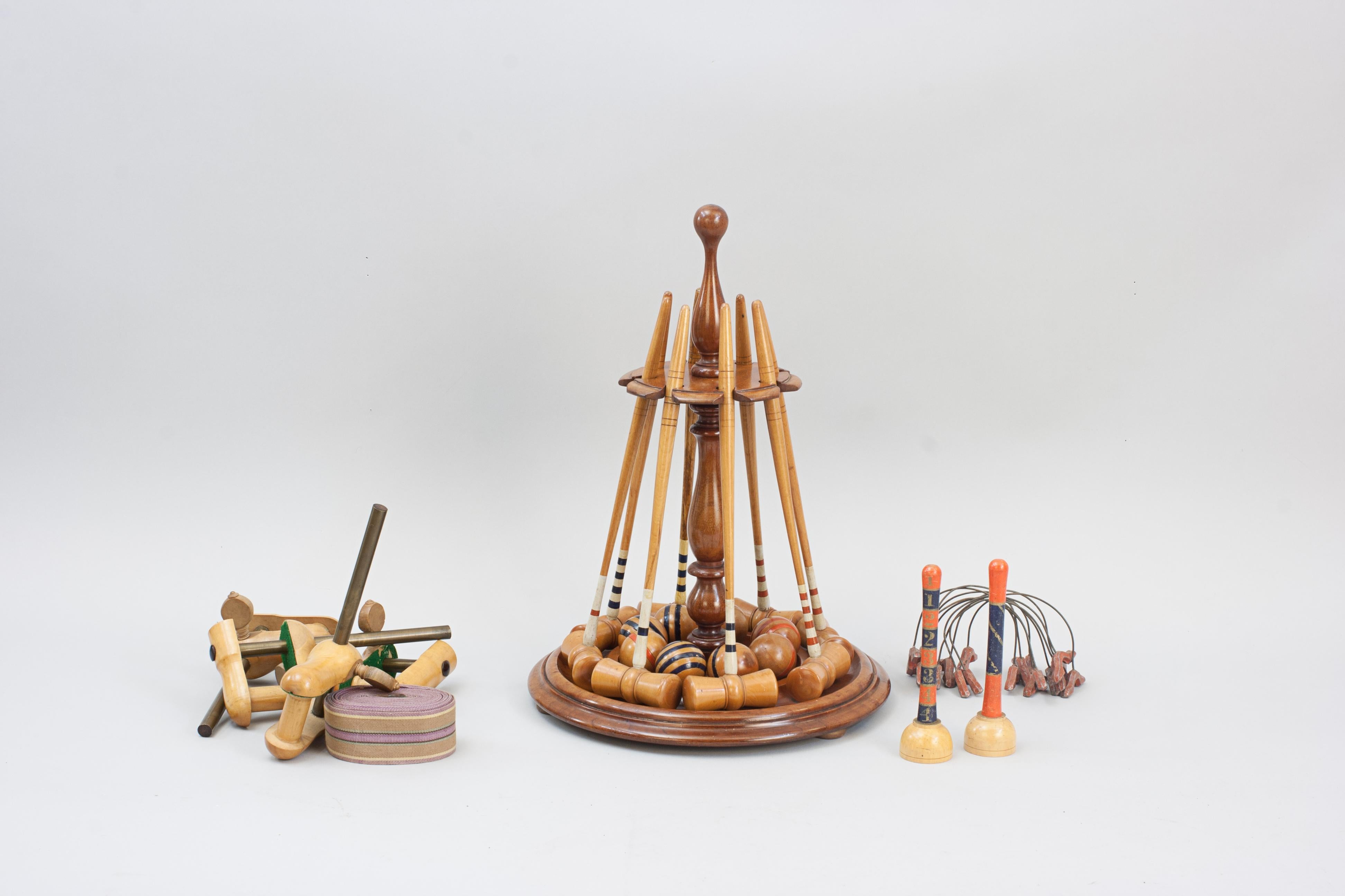 Antique Table Croquet Set on Stand In Good Condition For Sale In Oxfordshire, GB