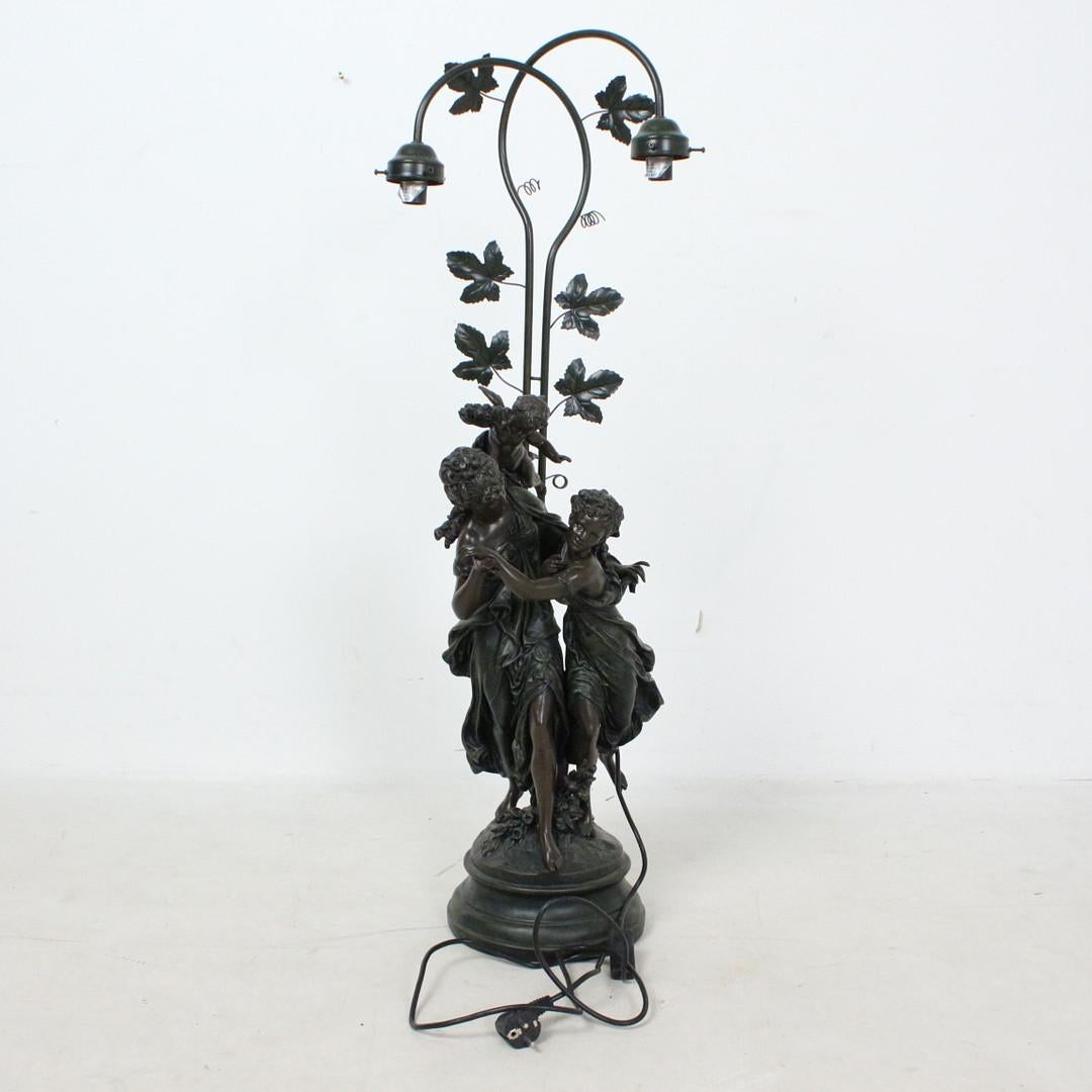 Polished Antique TABLE LAMP Brass, Large Decorative Lamp Figural Hollywood Regency For Sale