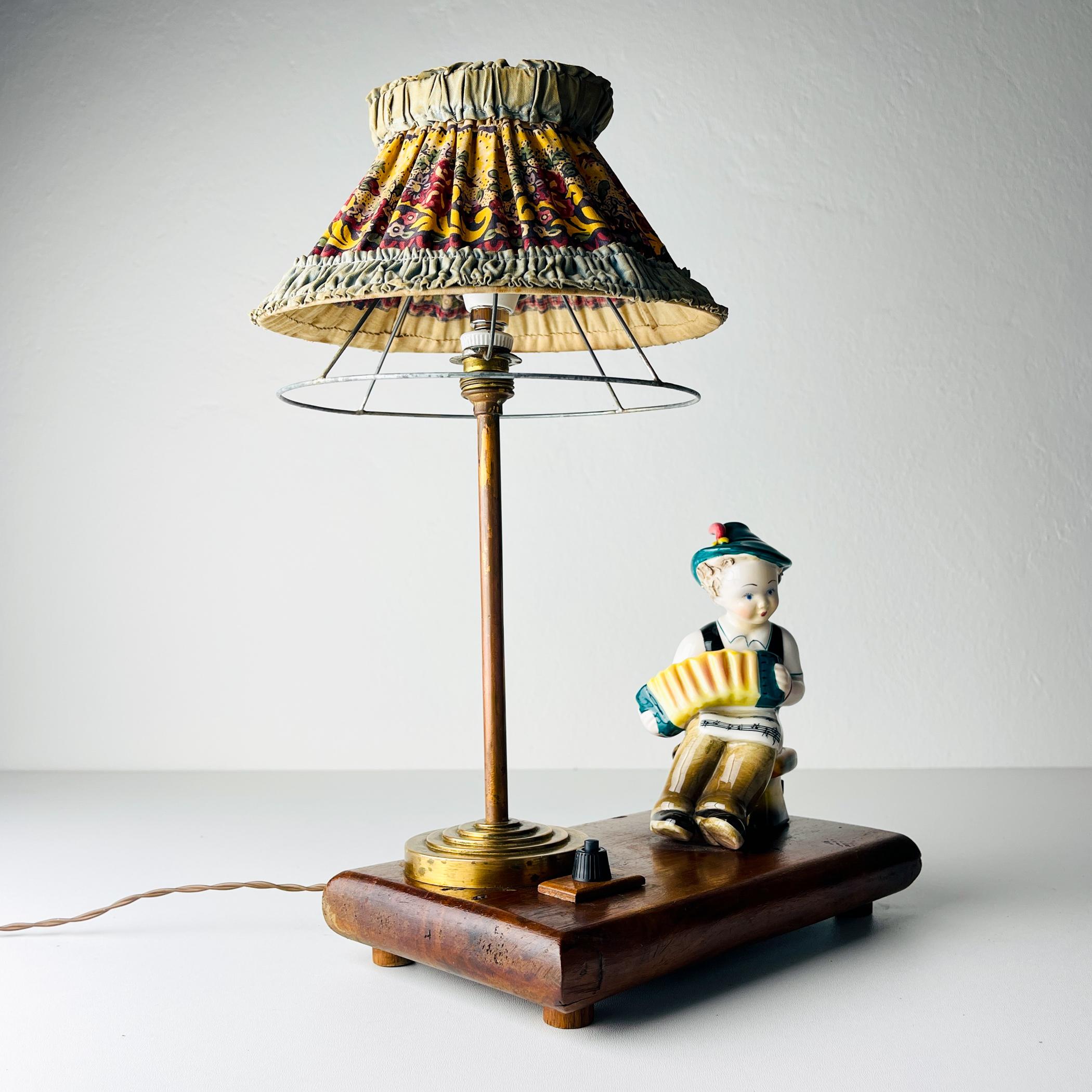 Lampada da tavolo antica, Italia, anni '30 in vendita 6