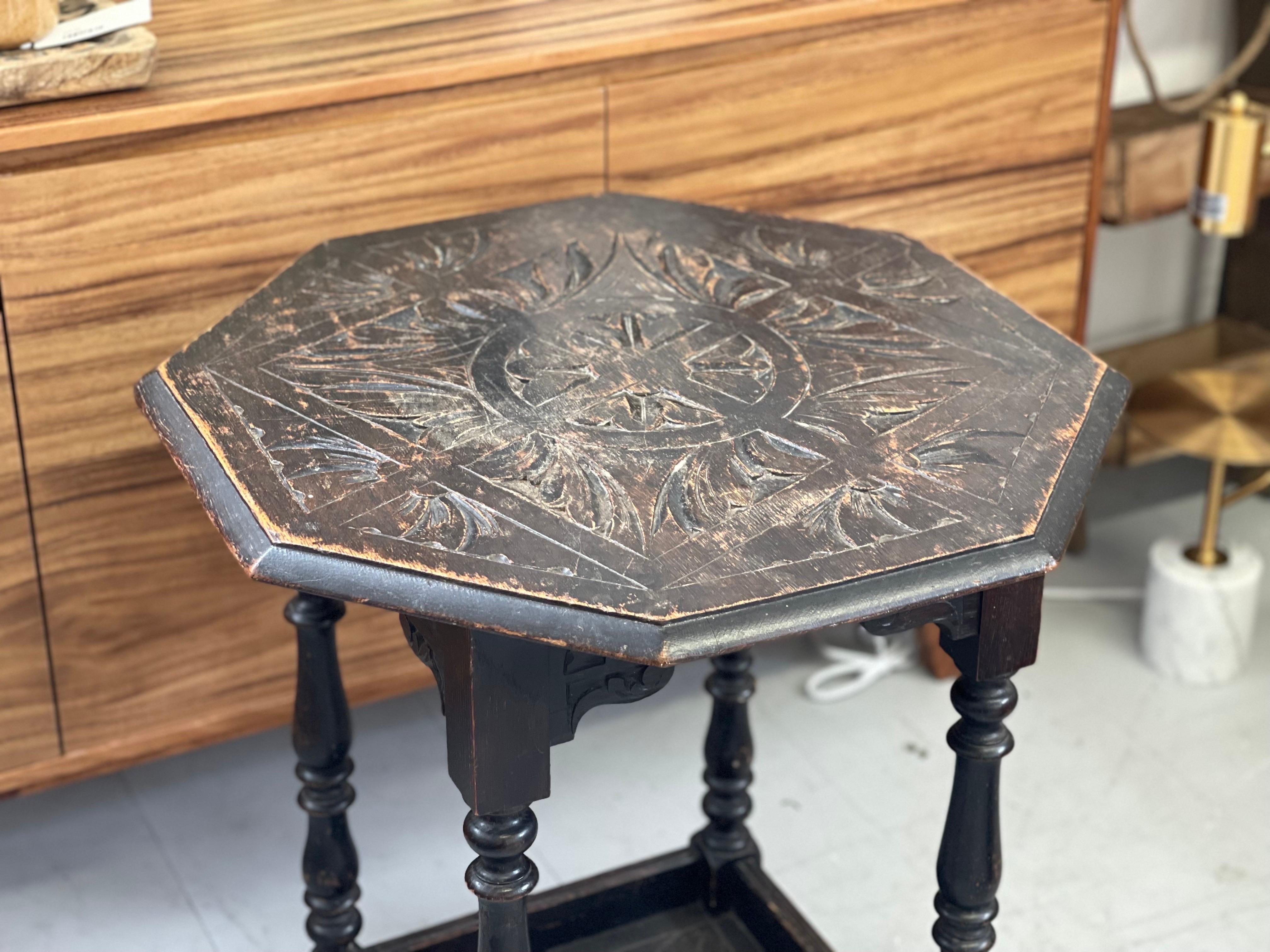 Late 20th Century Antique Table Stand Uk Import For Sale