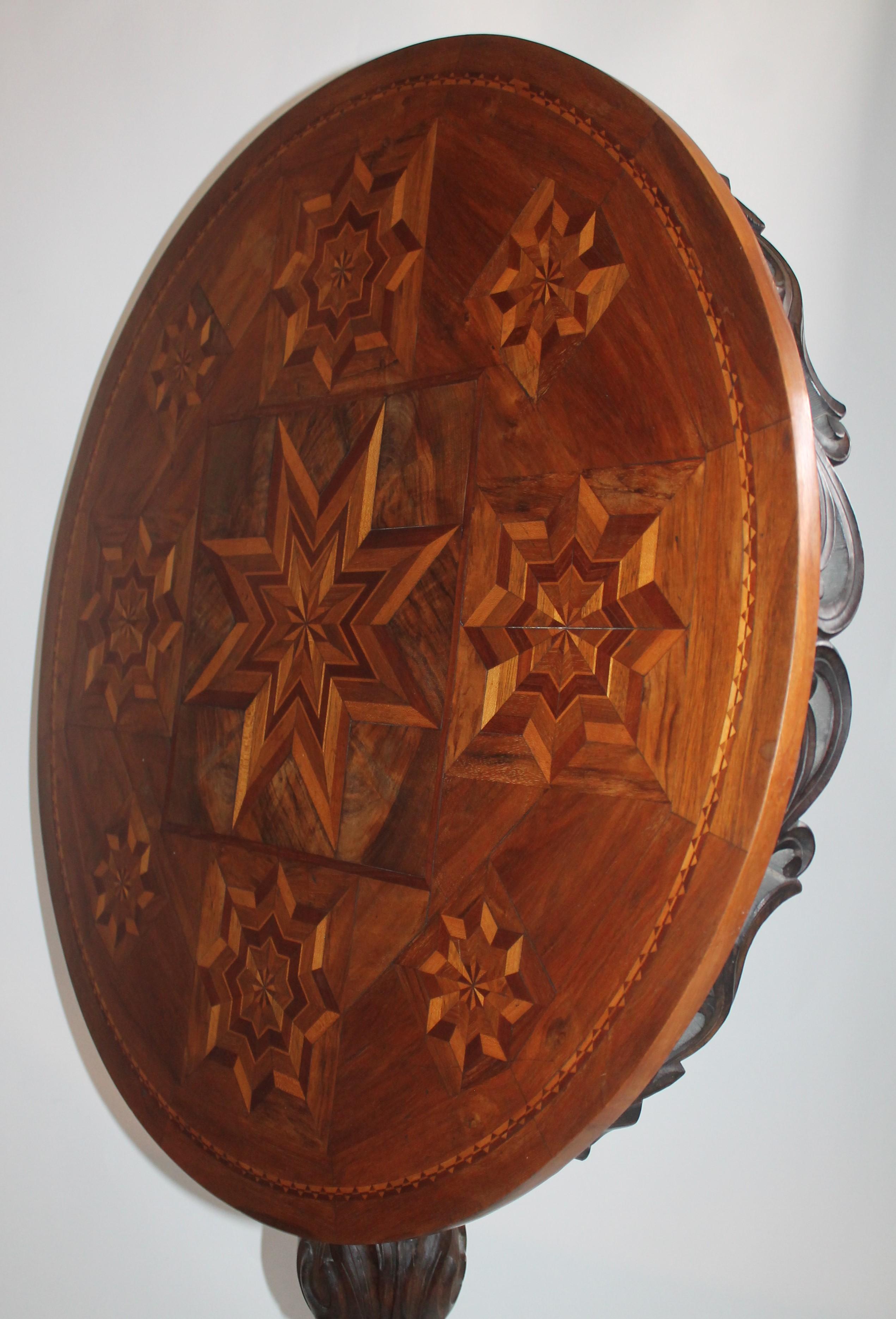 Antique Table with 19th Century Marque Inlaid Stars Top In Excellent Condition In Los Angeles, CA