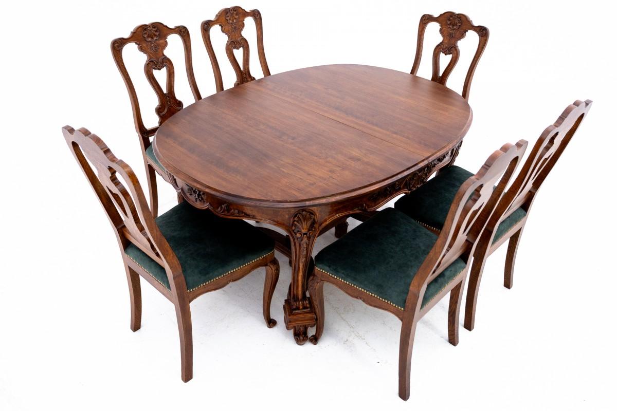 Antique table with 6 chairs, Western Europe, late 19th century. For Sale 12