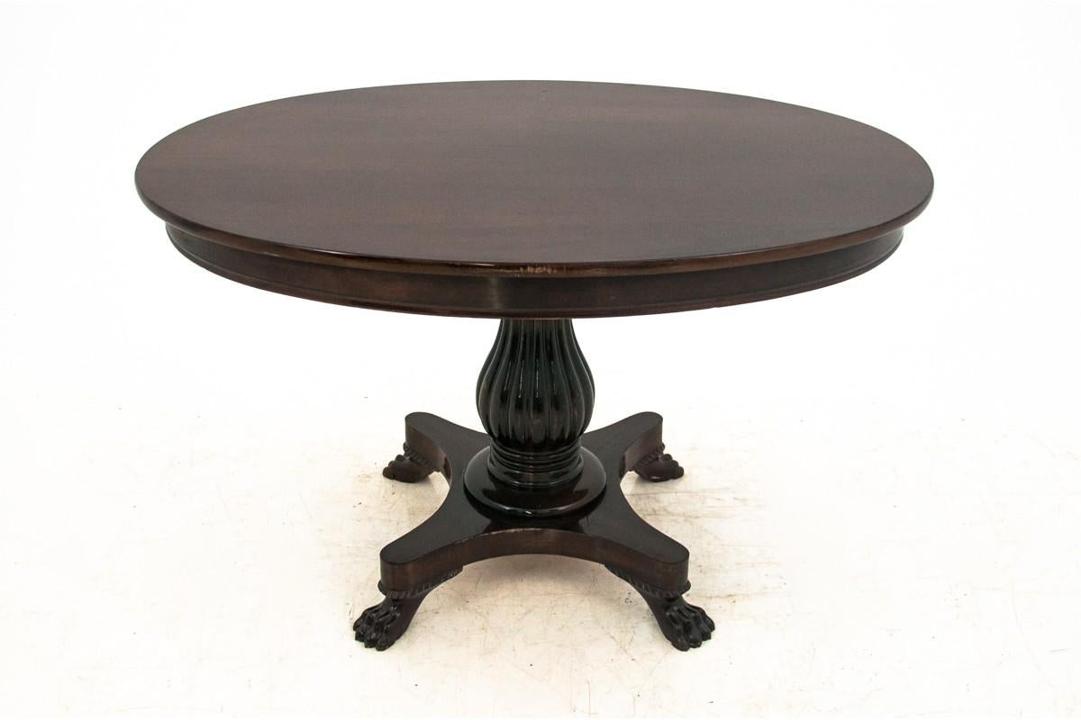Antique Table with Chairs, circa 1910 8