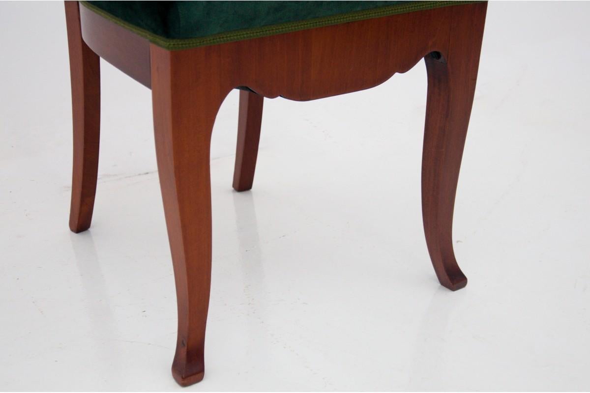 Table antique avec chaises, Europe du Nord, début du XXe siècle en vente 2