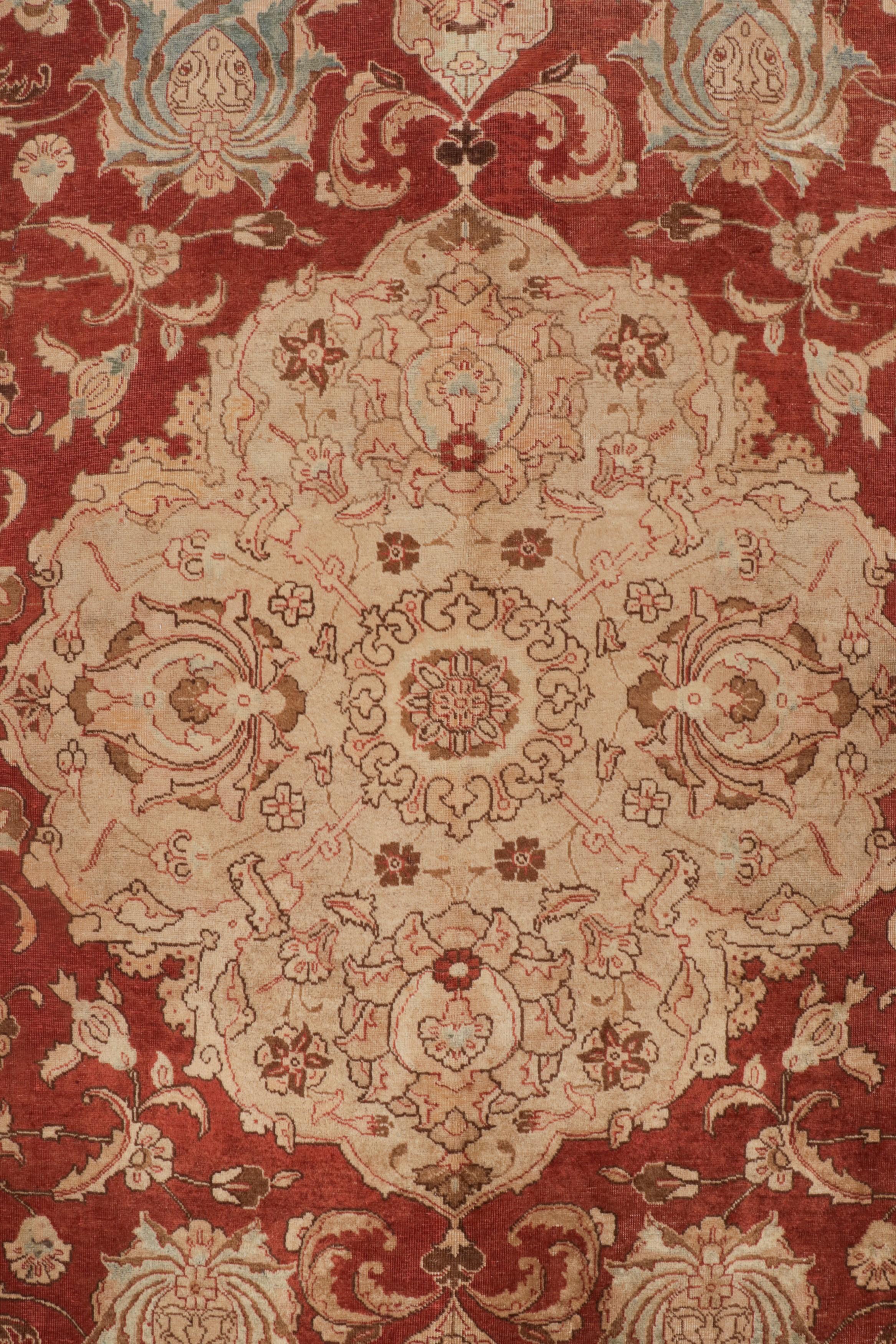 Persiano Antico tappeto floreale persiano in lana Tabriz beige rosso e blu - stile medaglione in vendita