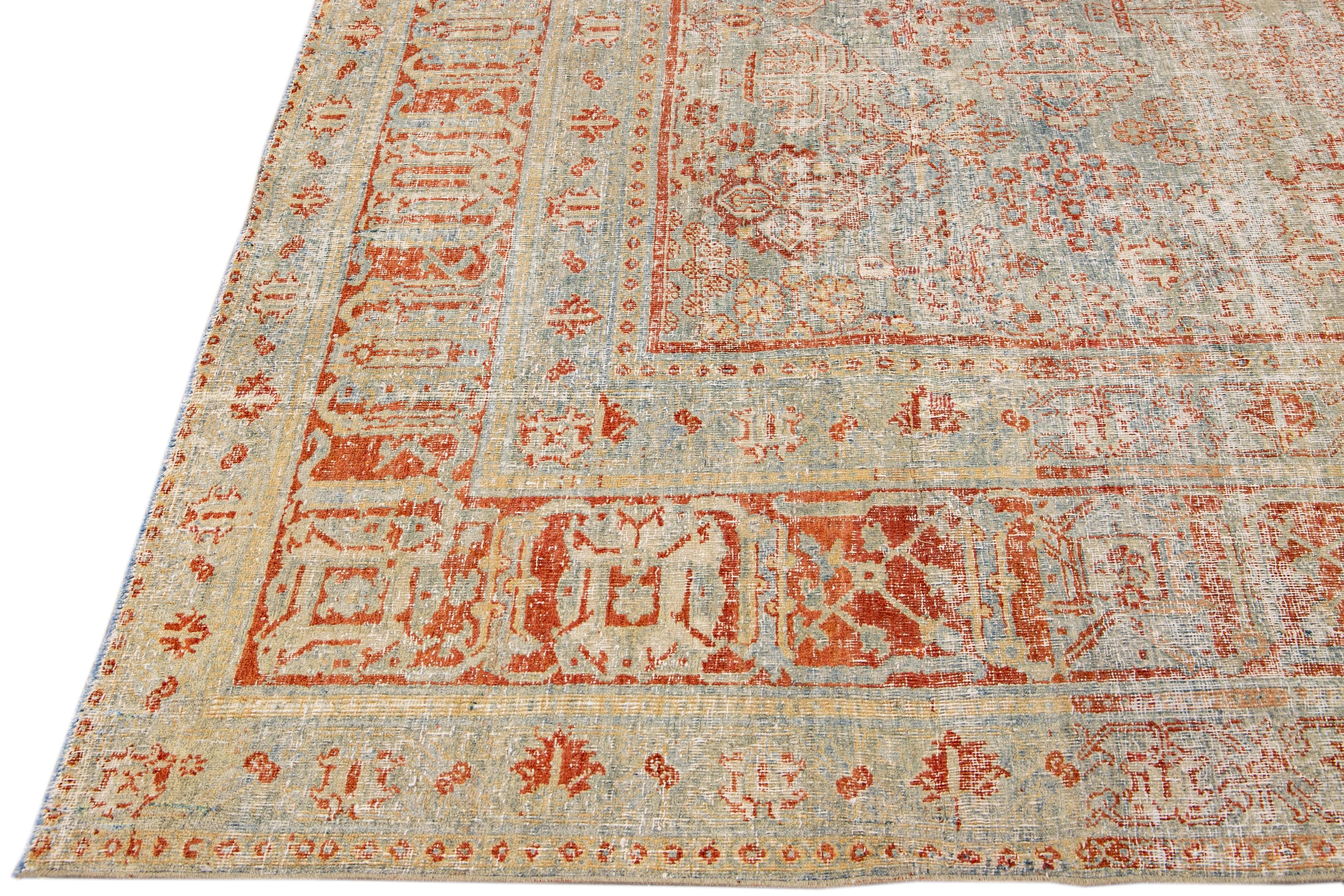 Ancien tapis de Tabriz en laine persane bleu et rouille à motif entièrement recouvert, fait à la main Bon état - En vente à Norwalk, CT