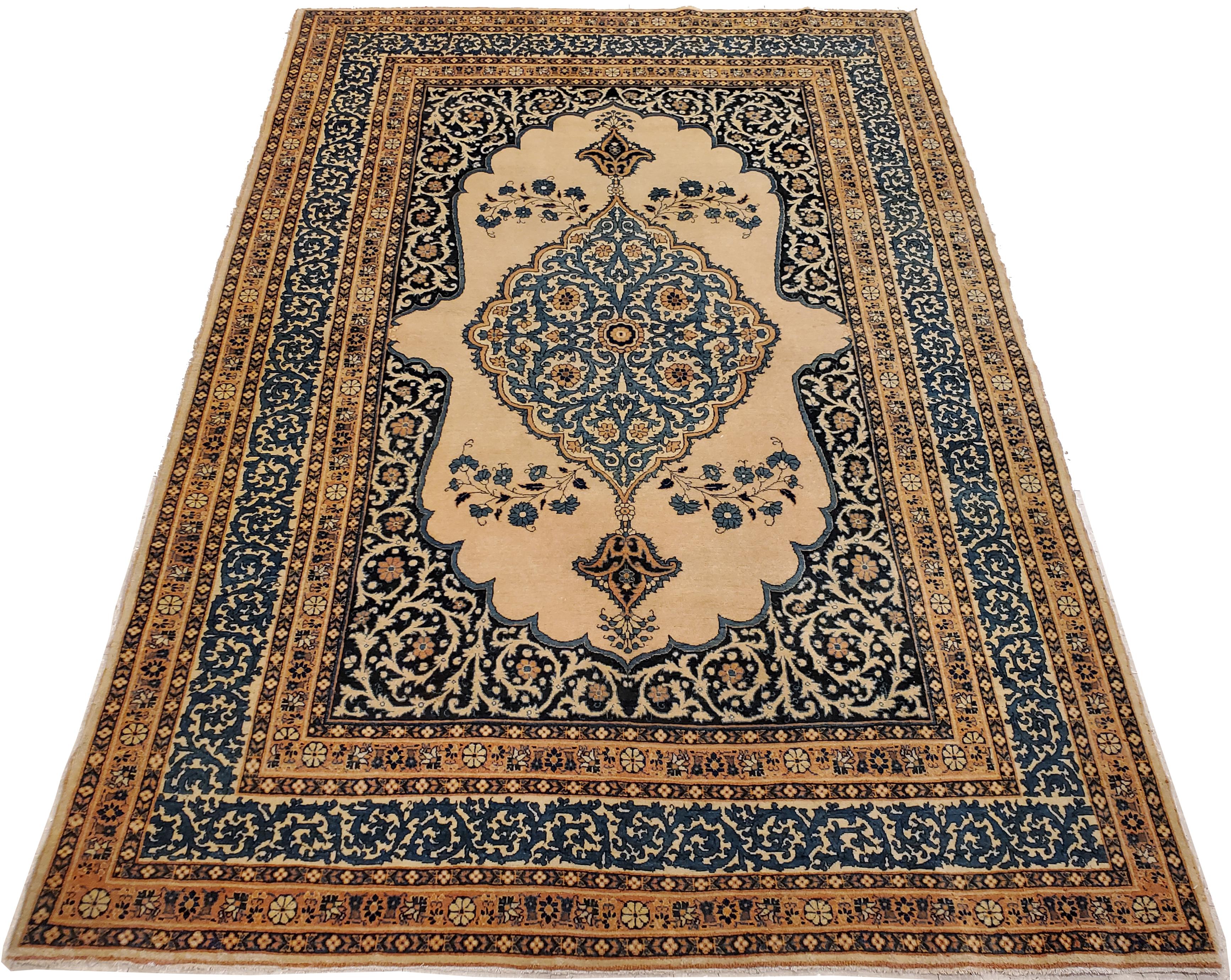 Antique Tabriz Carpet, Hadji Jalili Persian Rug, Earth Tones, Ivory and Blue For Sale 5