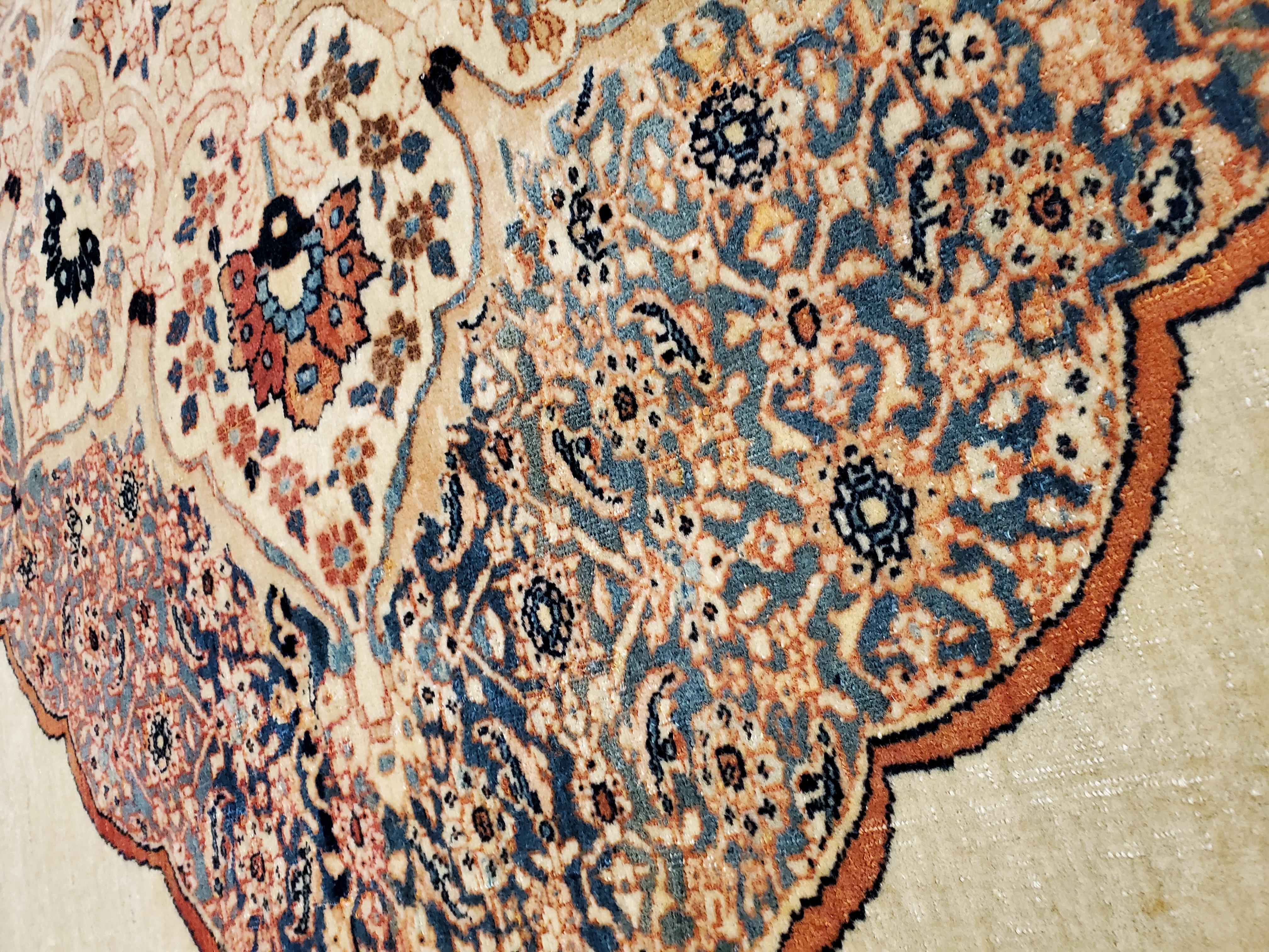 Antique Tabriz Carpet, Hadji Jalili Persian Rug, Earth Tones, Ivory, Terracotta For Sale 6