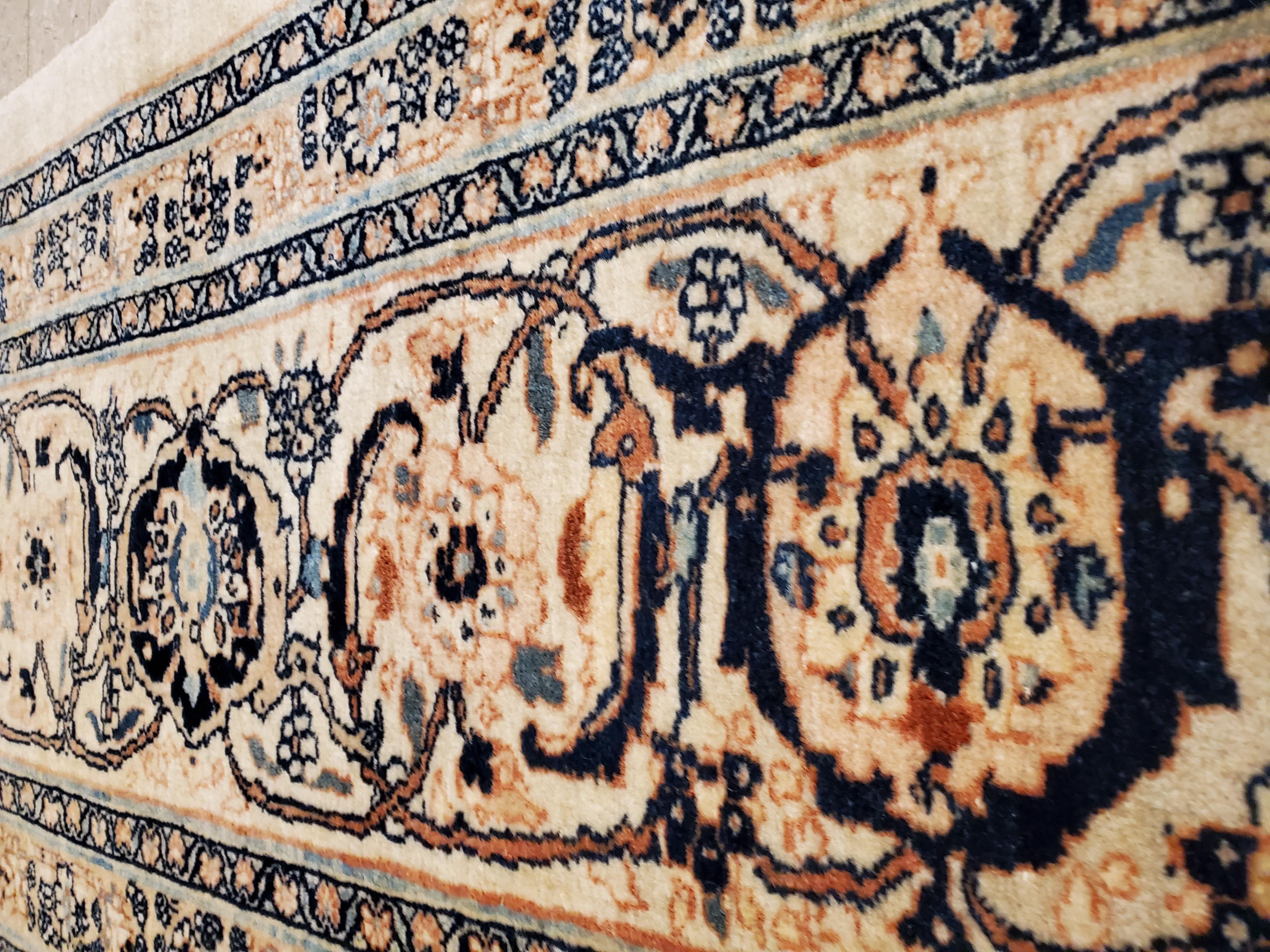 Antique Tabriz Carpet, Hadji Jalili Persian Rug, Earth Tones, Ivory, Terracotta For Sale 7
