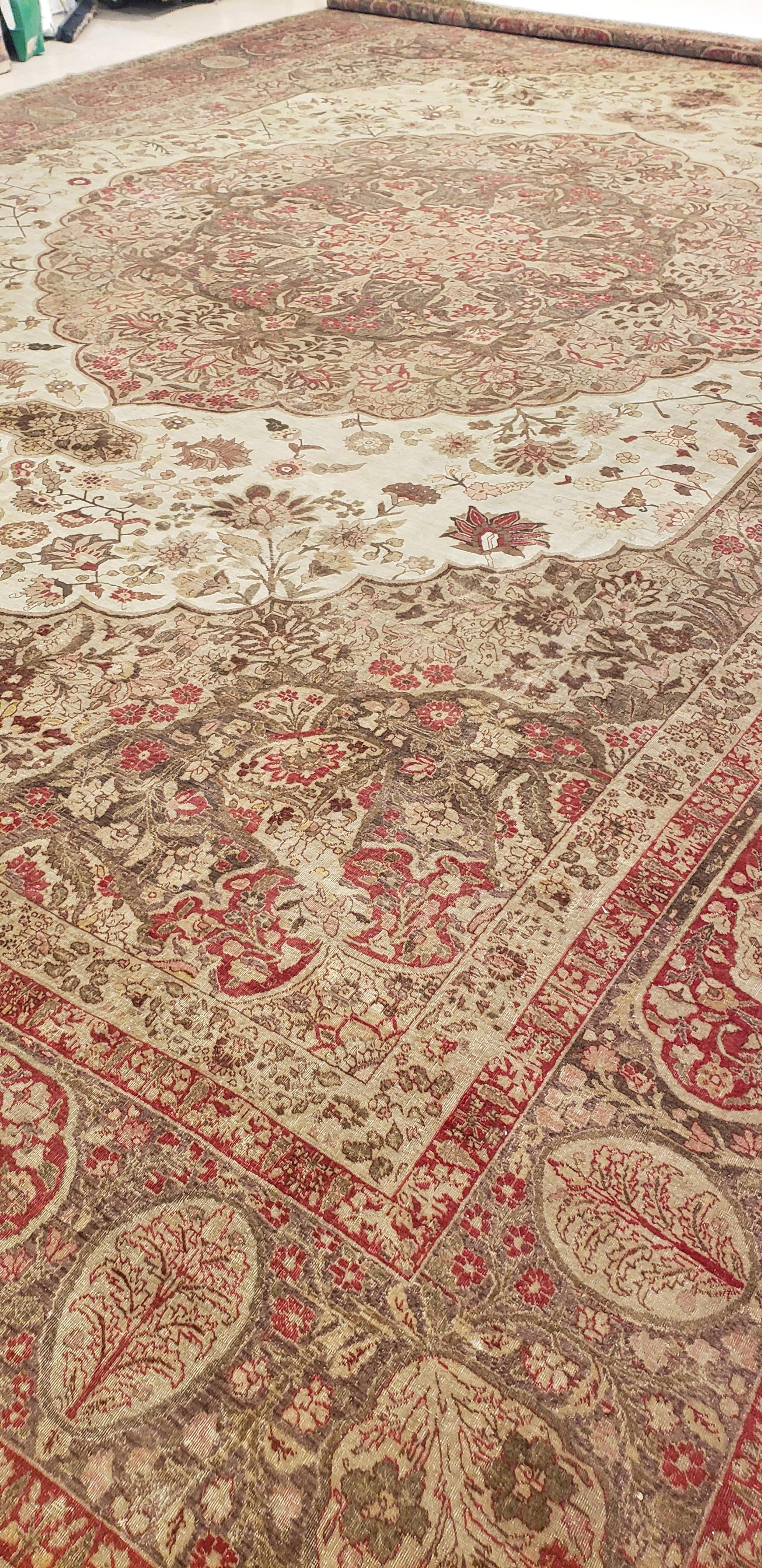 Antique Tabriz Carpet, Hadji Jalili Persian Rug, Earth Tones, Light Blue, Coral For Sale 6