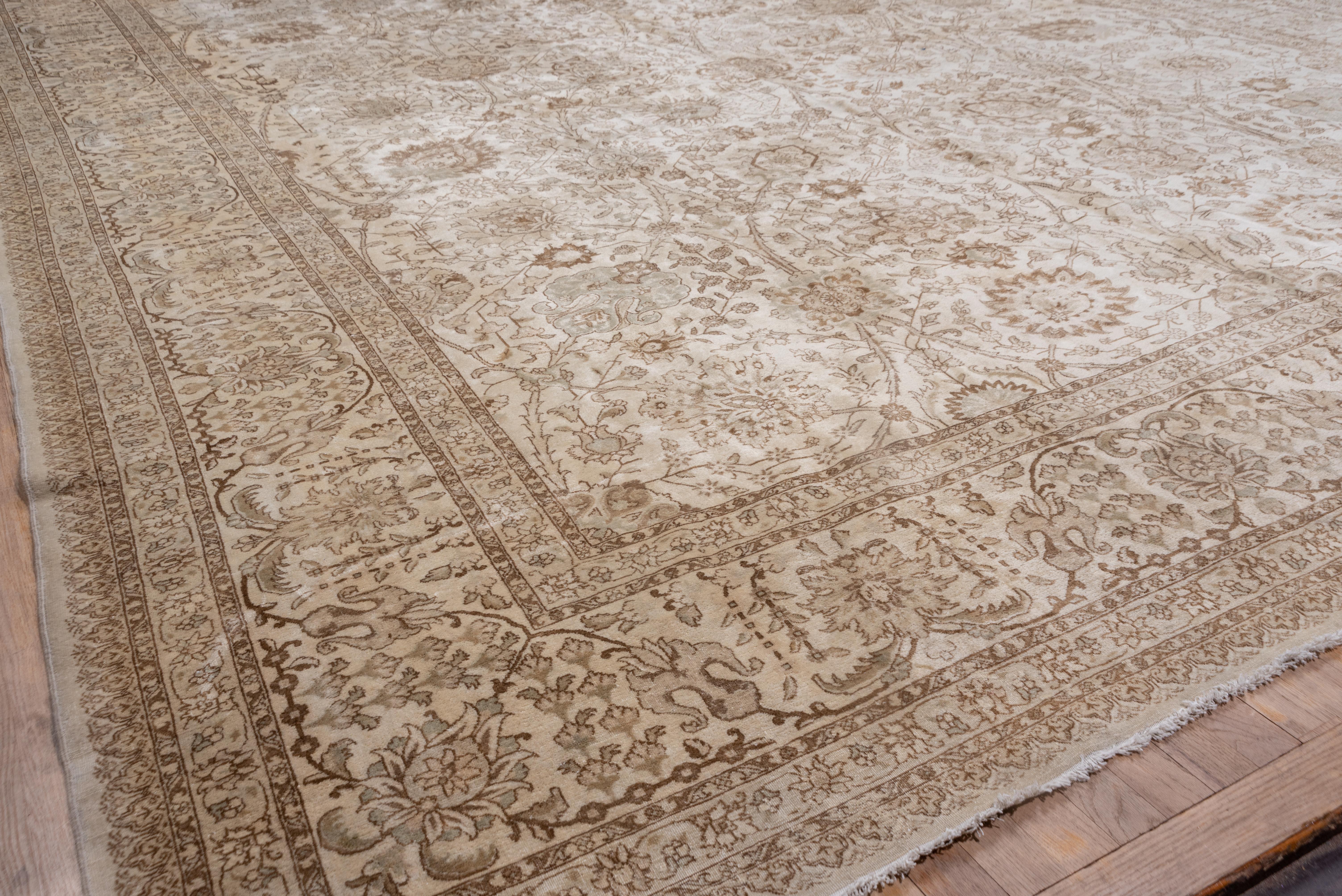 Antique Tabriz Carpet, Ivory Field For Sale 1