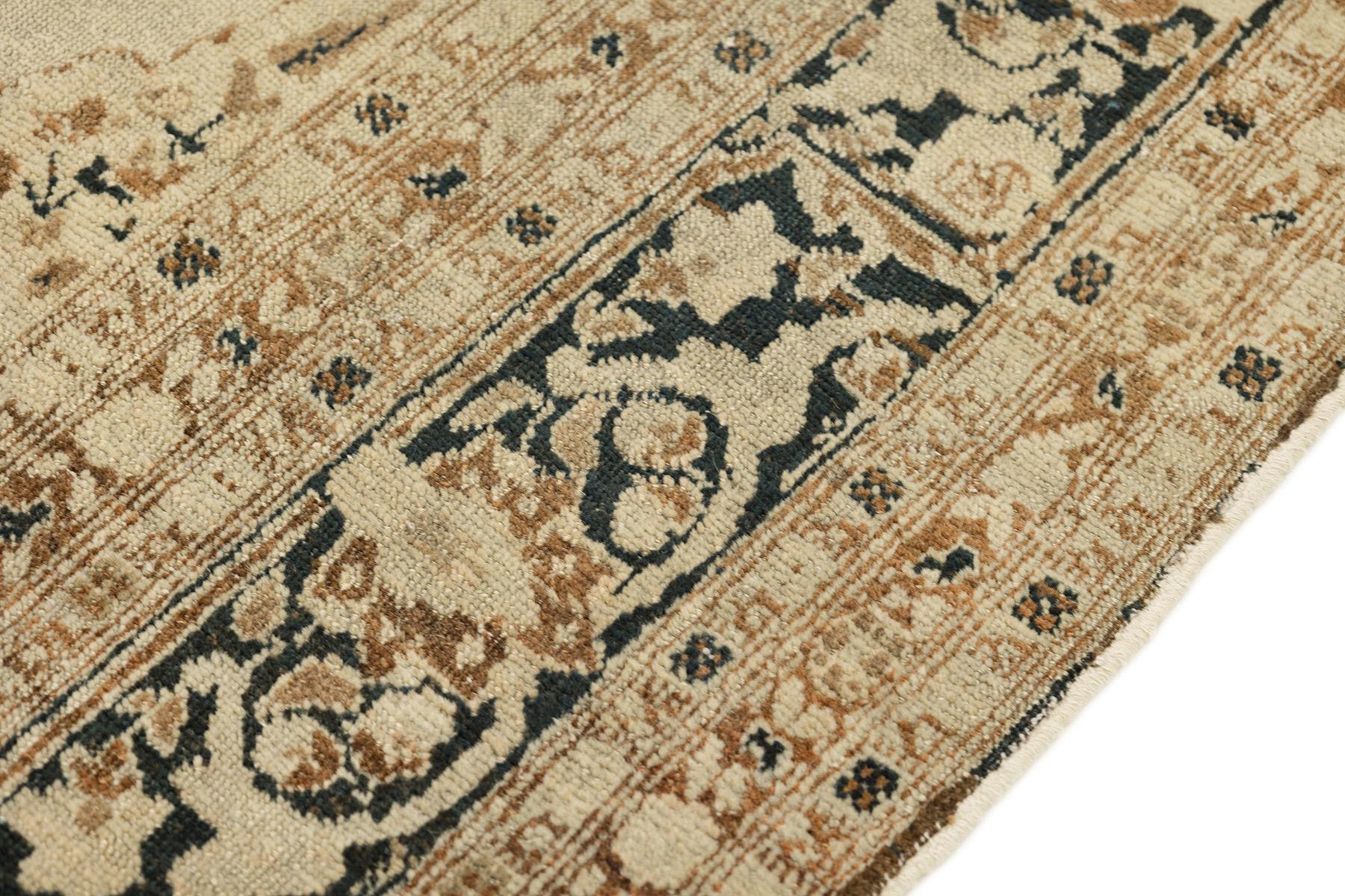 Antiker Tabriz Haj Jalili Teppich, handgeknüpft, 5.9 × 4.1 ft - Beige & Navy (Wolle) im Angebot