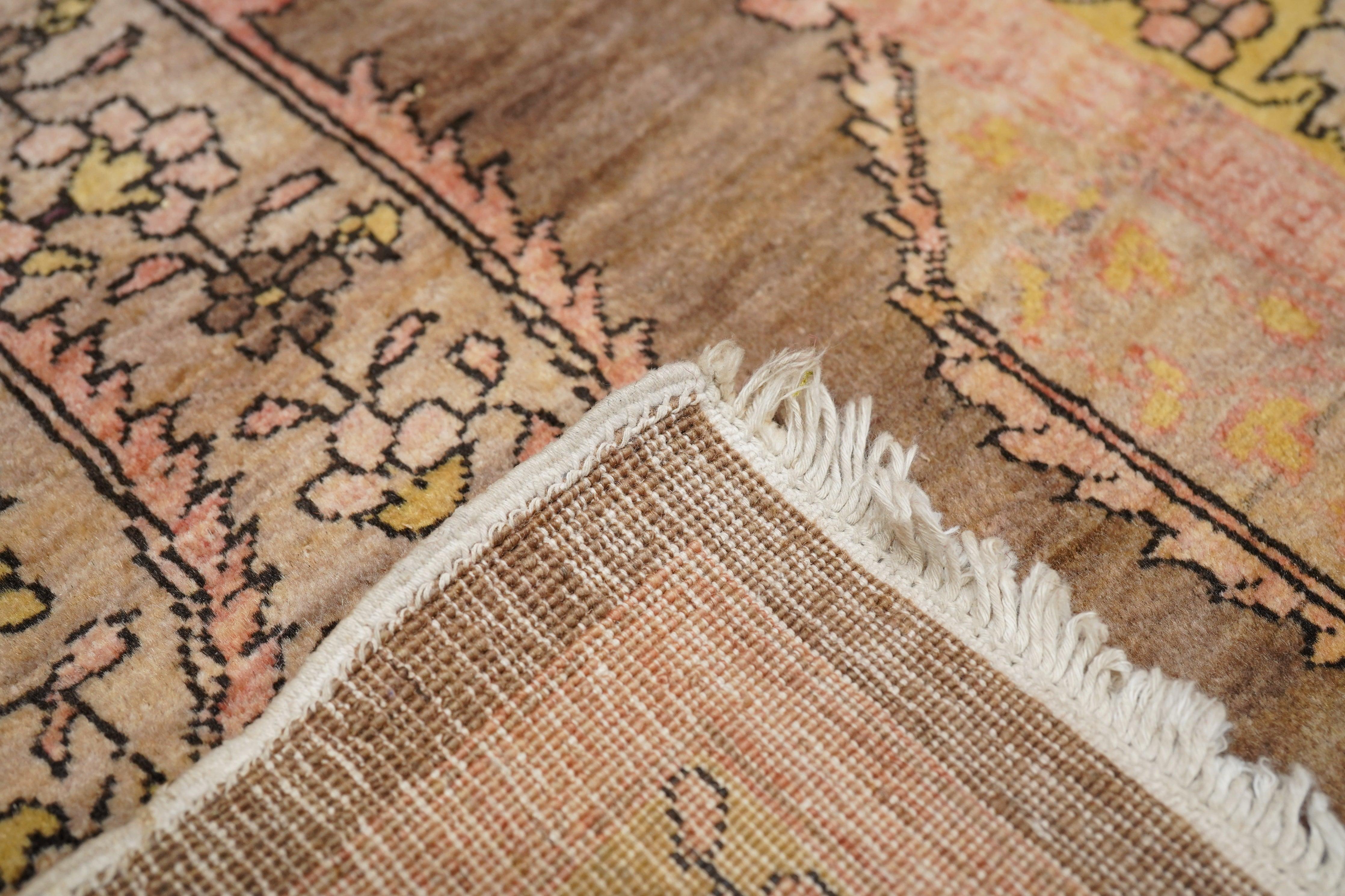 Antiker Haji Jalili-Teppich aus Täbris 3'4'' x 5'2'' im Angebot 2
