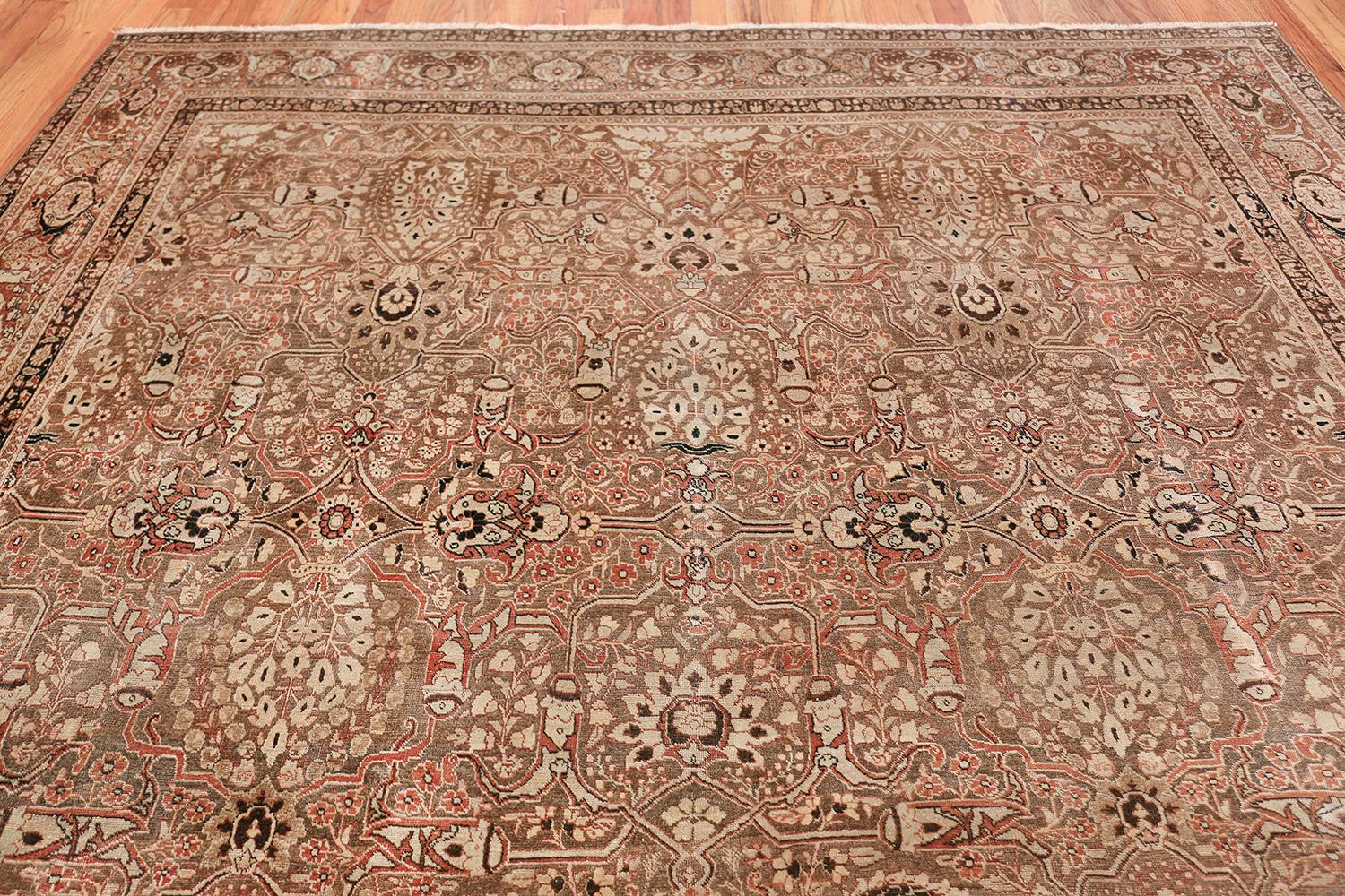 Antique Tabriz Persian Rug 4