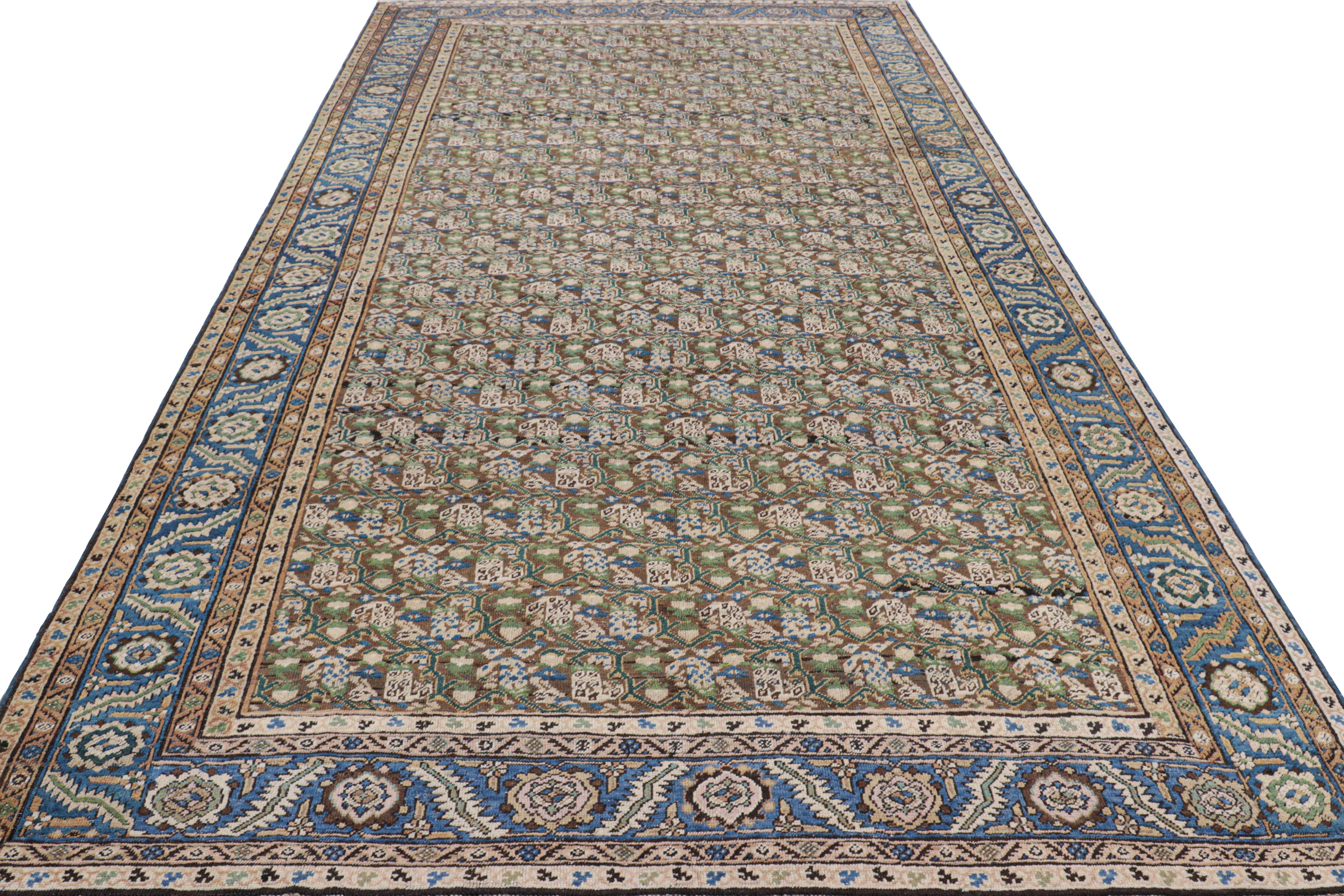 Antiker Tabriz-Perserteppich in Brown mit geometrischen Blumen, von Rug & Kilim (Handgeknüpft)