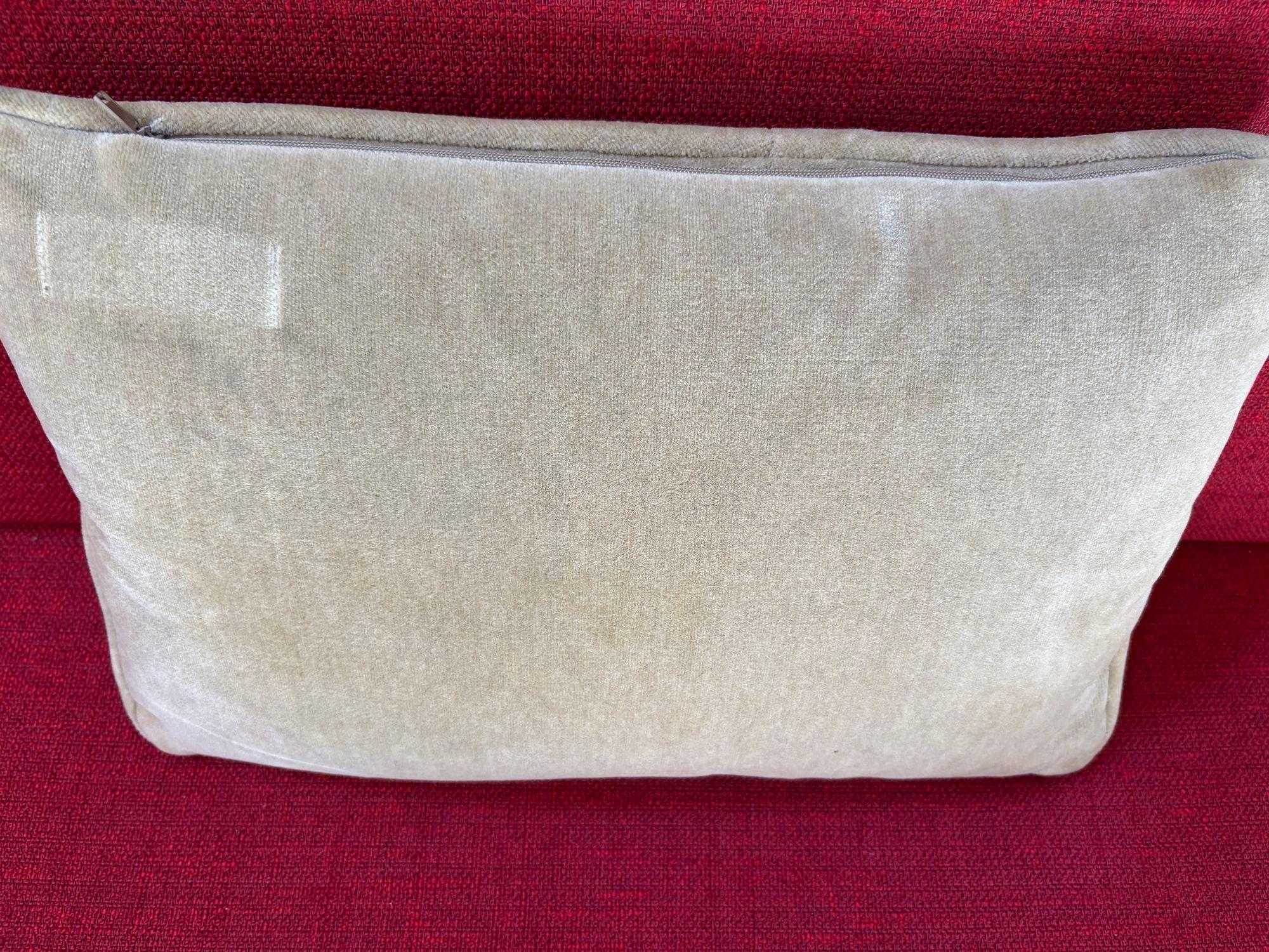 Coussin de tapis persan ancien de Tabriz en vente 1