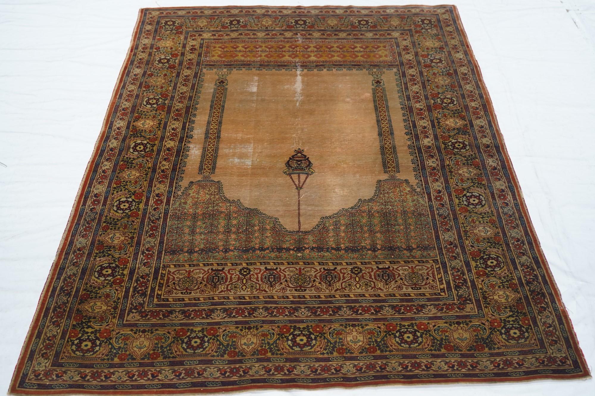 Antiker Seiden-Tabriz-Teppich im Angebot 5