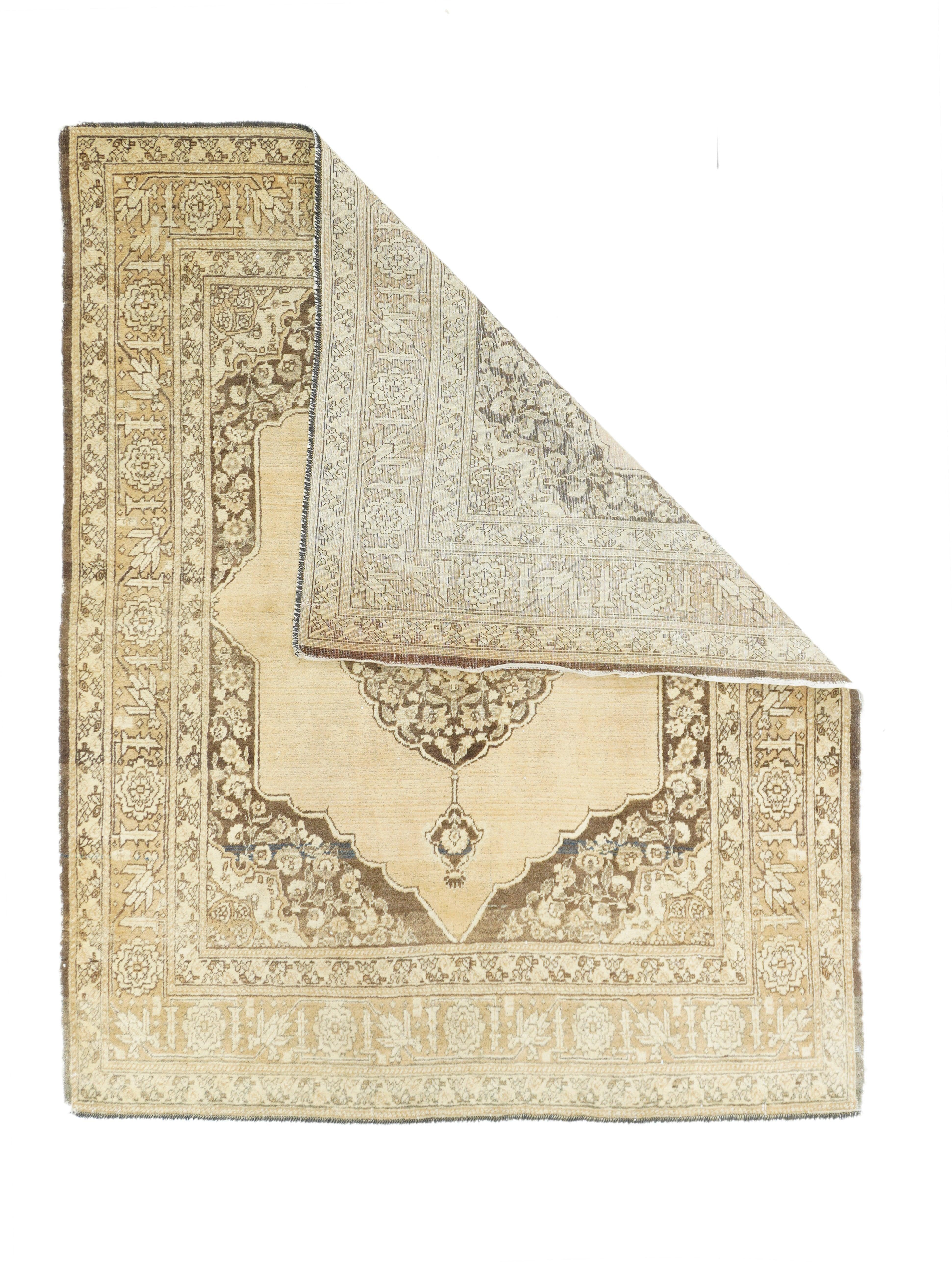 Tappeto Tabriz antico 4'0'' x 5'0''.