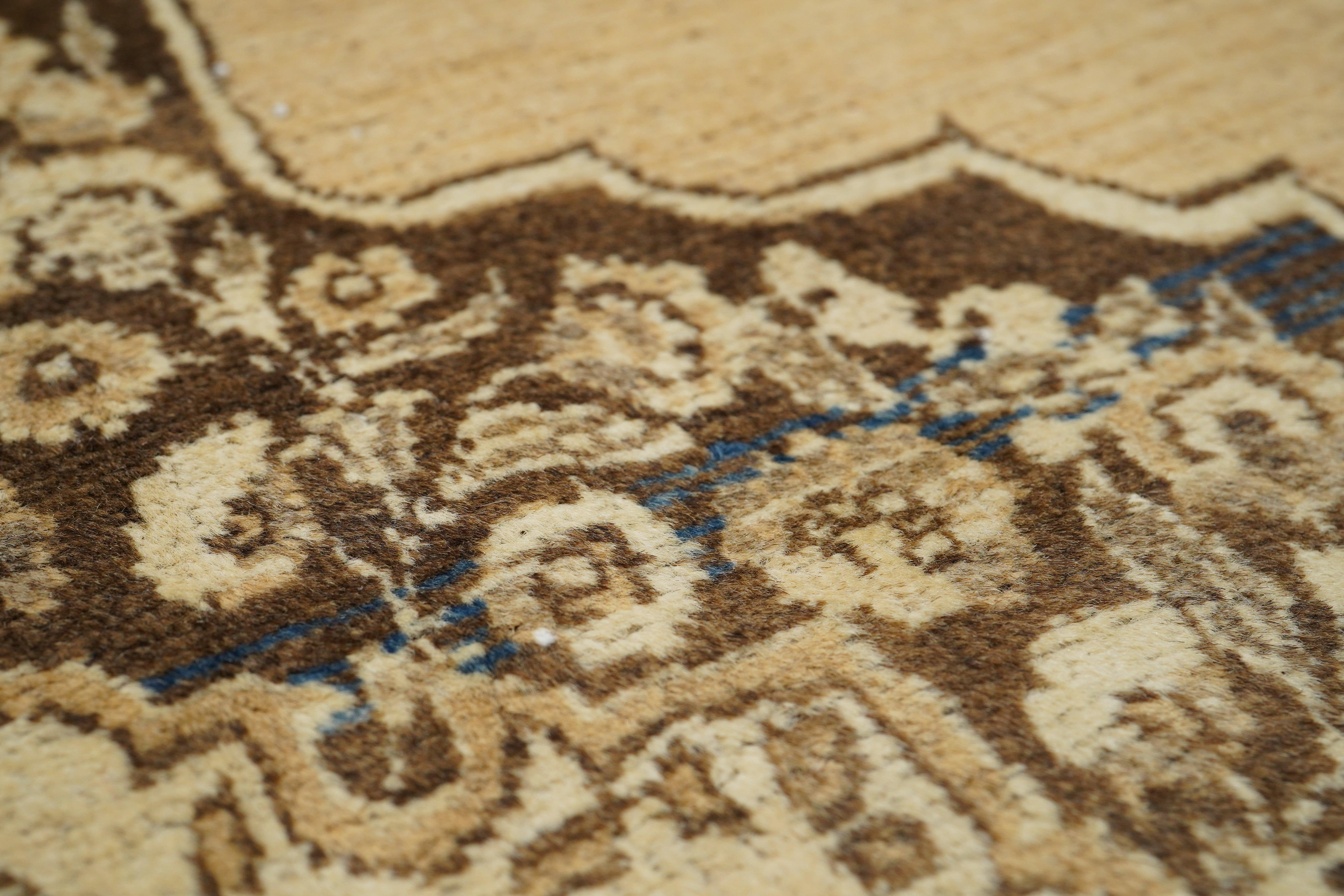 Azero Tappeto Tabriz antico 4'0'' x 5'0'' in vendita