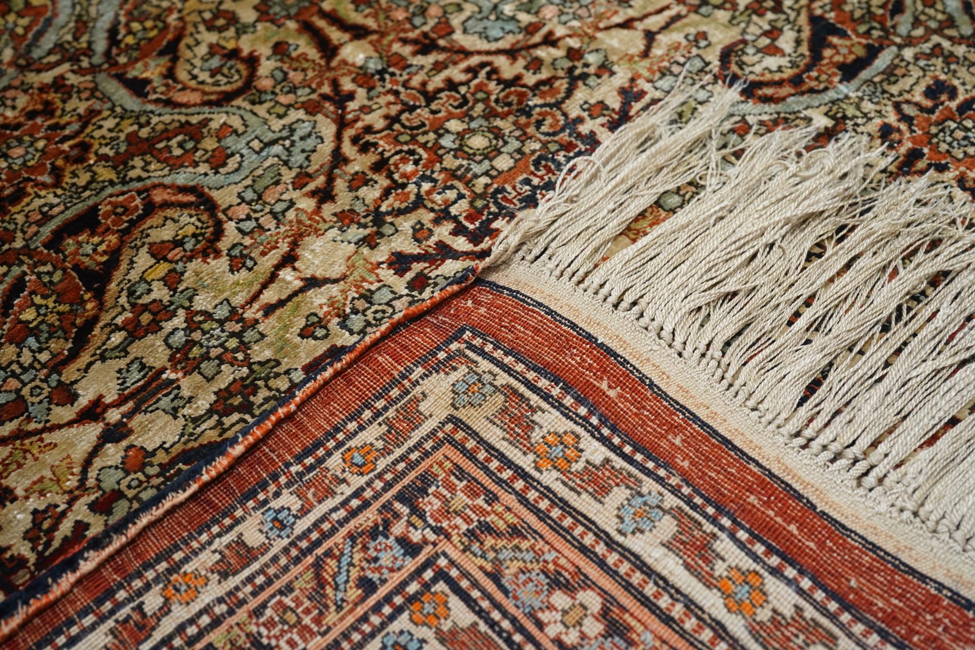 Antique Tabriz Rug  For Sale 4