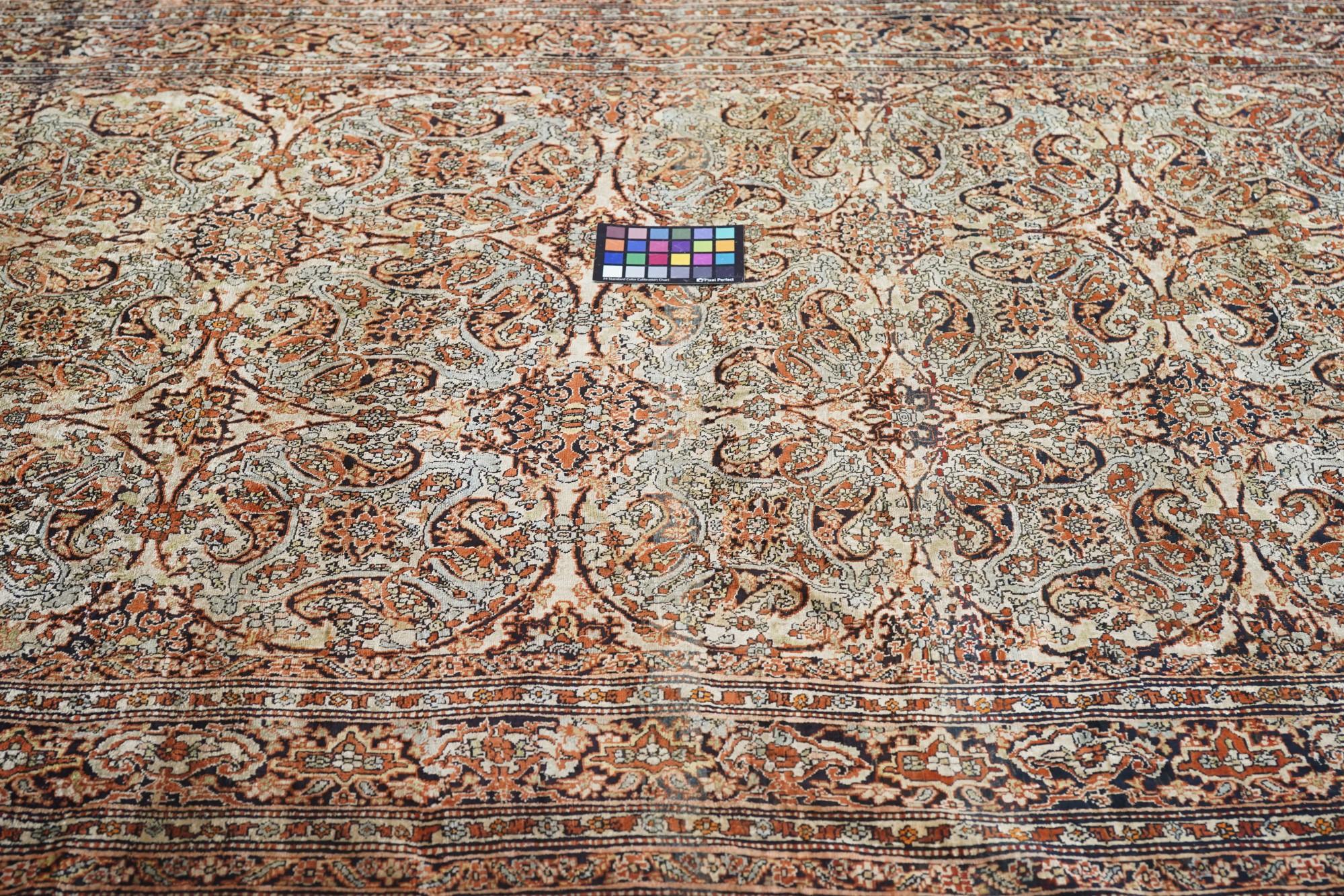 Antique Tabriz Rug  For Sale 3