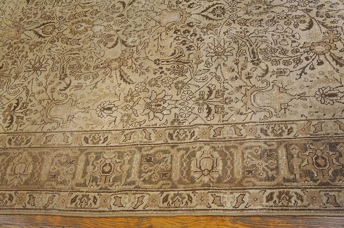 Early 20th Century Persian Tabriz Carpet ( 6'6