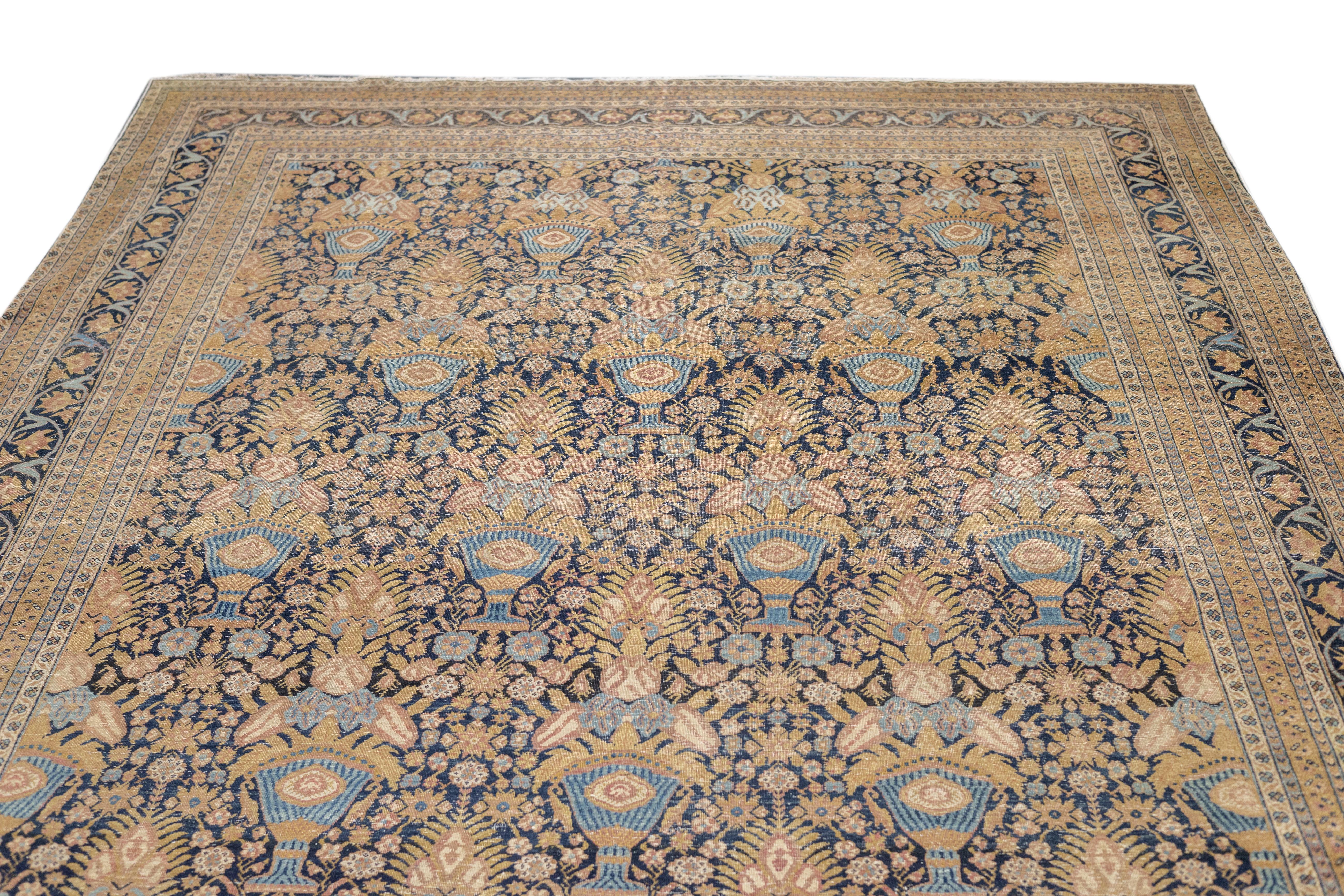 Antiker Täbris-Teppich 7'4'' x 9'7'' im Angebot 1