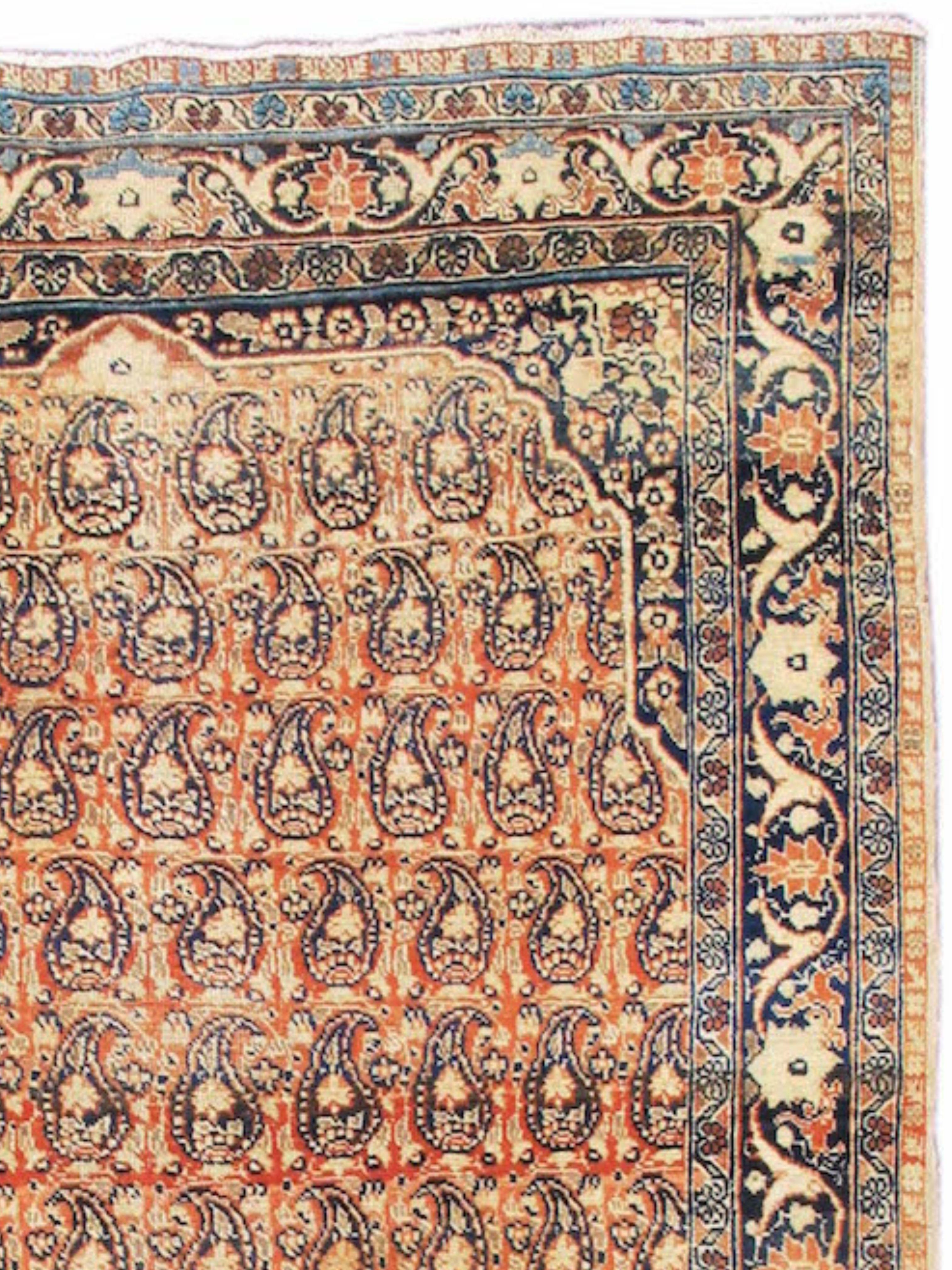 Antiker Täbris-Teppich, um 1900 im Zustand „Hervorragend“ im Angebot in San Francisco, CA