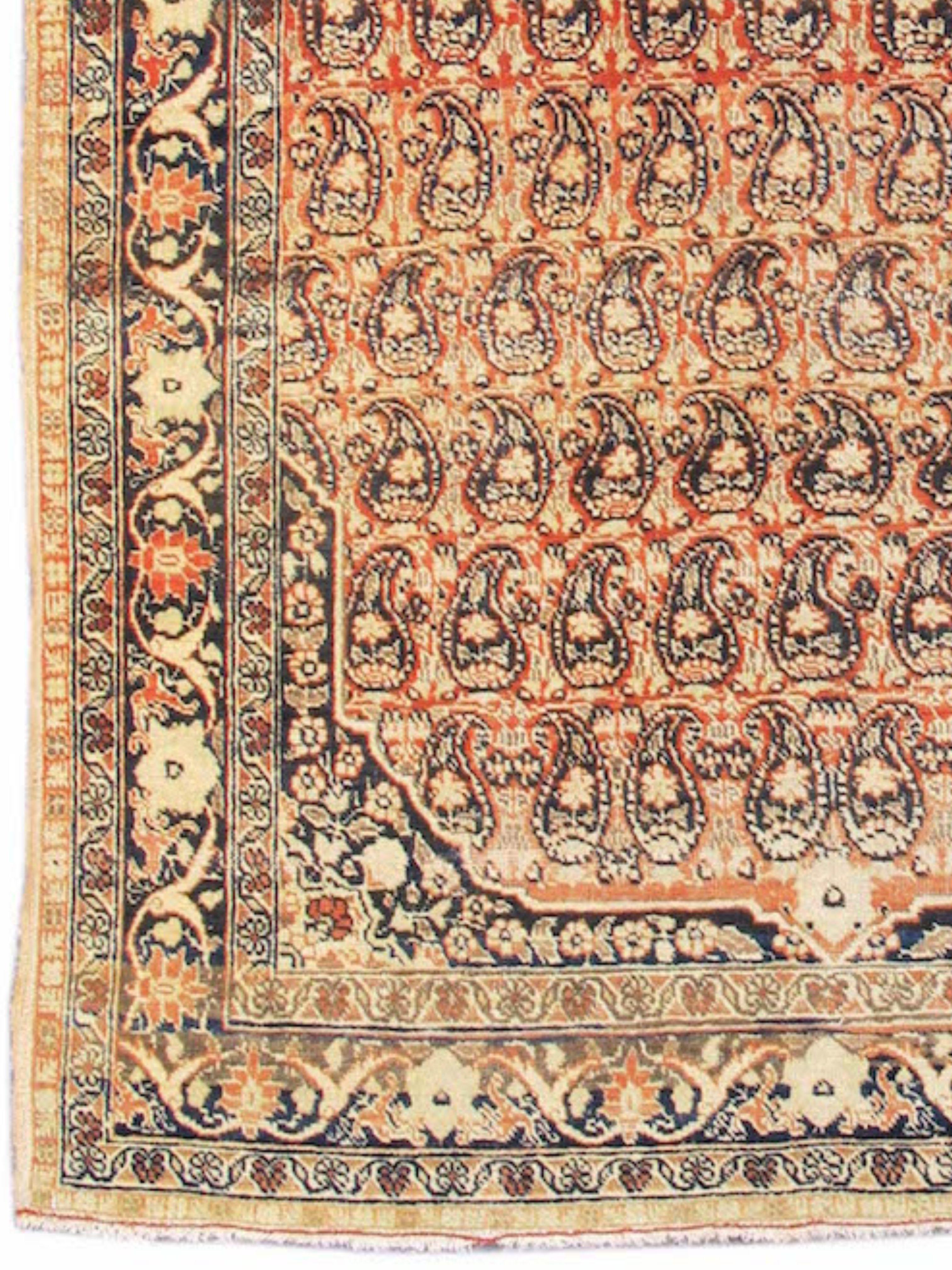 Antiker Täbris-Teppich, um 1900 (Wolle) im Angebot