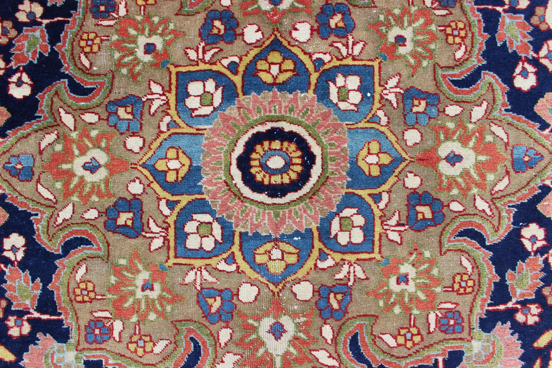 Antiquités Tapis persan à motifs Classic Tabriz en orange, bleu et multicolore en vente 4