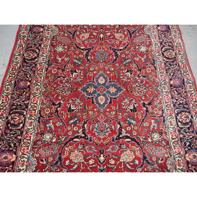 Tapis ancien de Tabriz à Classic Design/One Design, Circa 1920 (1) Excellent état - En vente à Moreton-In-Marsh, GB