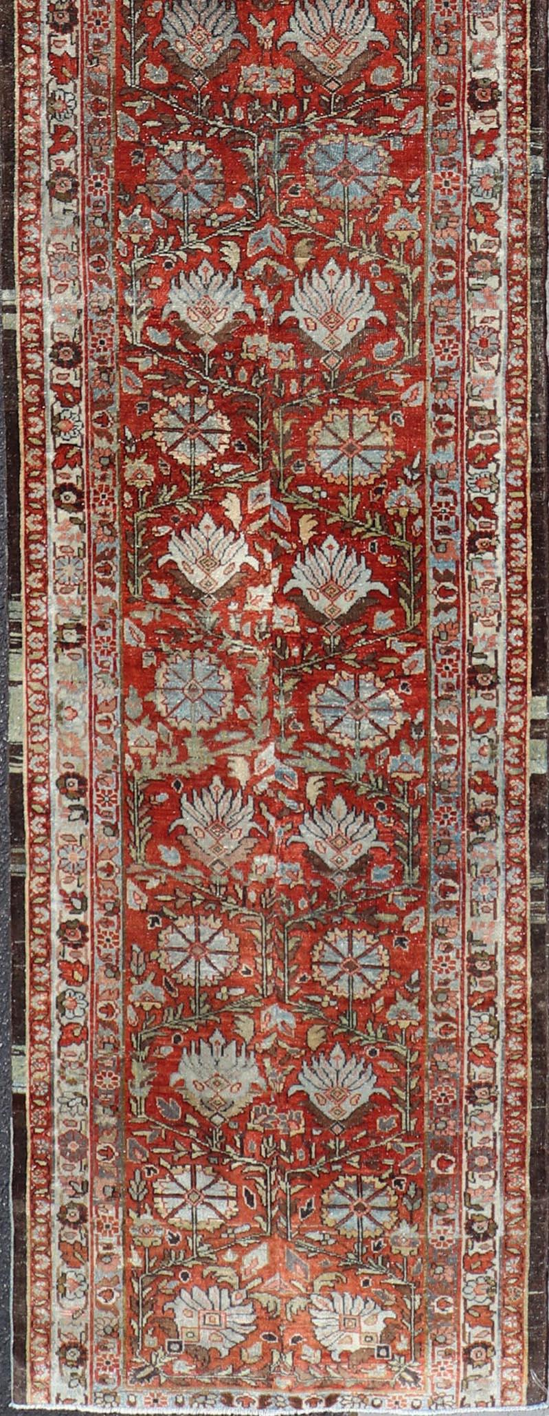 Antique Tabriz Runner with Medallion's in Rich Rust and Soft Blue 2'9 x 13'5 In condizioni buone in vendita a Atlanta, GA