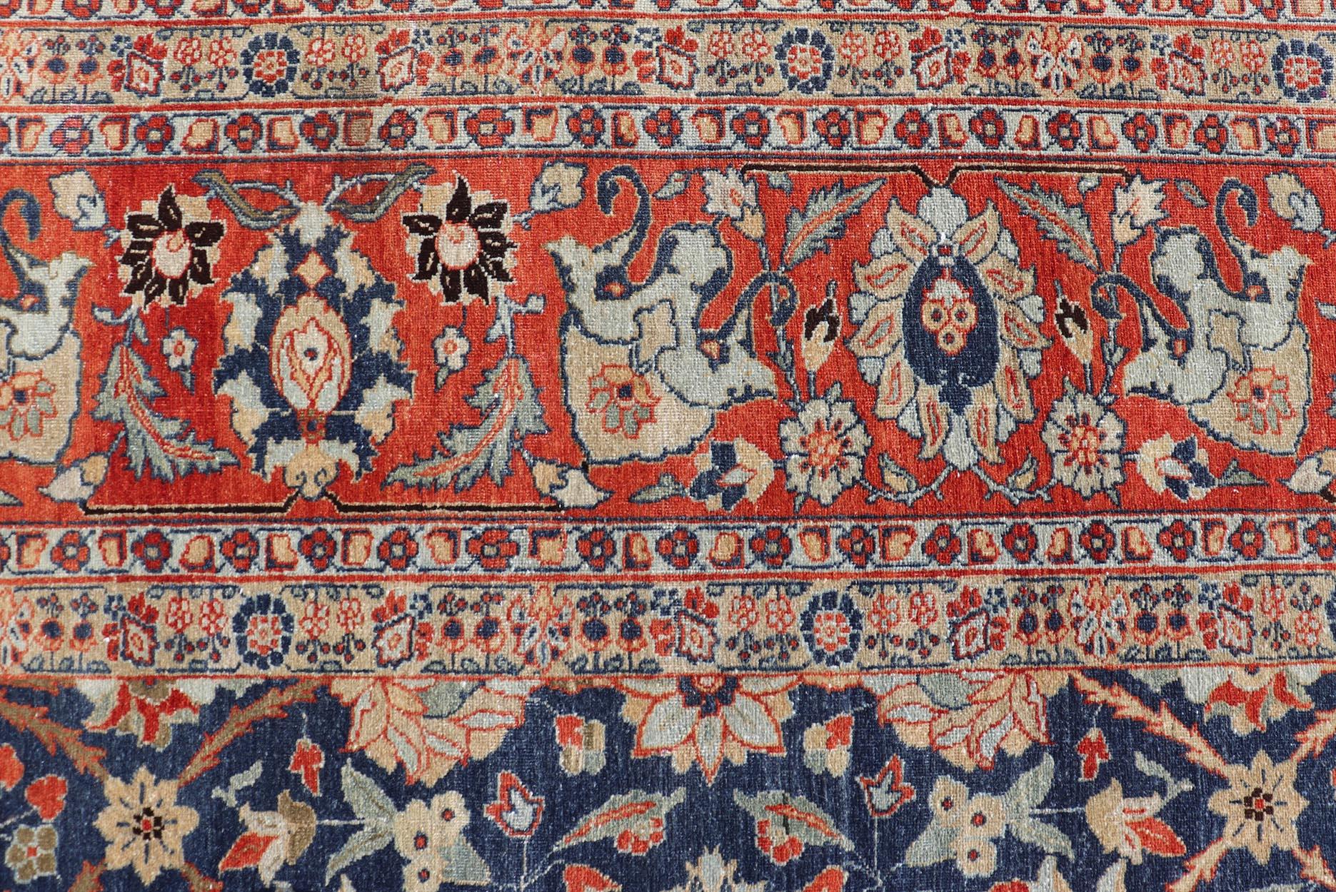 XX secolo Tabriz antico con disegni floreali sub-geometrici all-over 12'6 x 17'2 in vendita