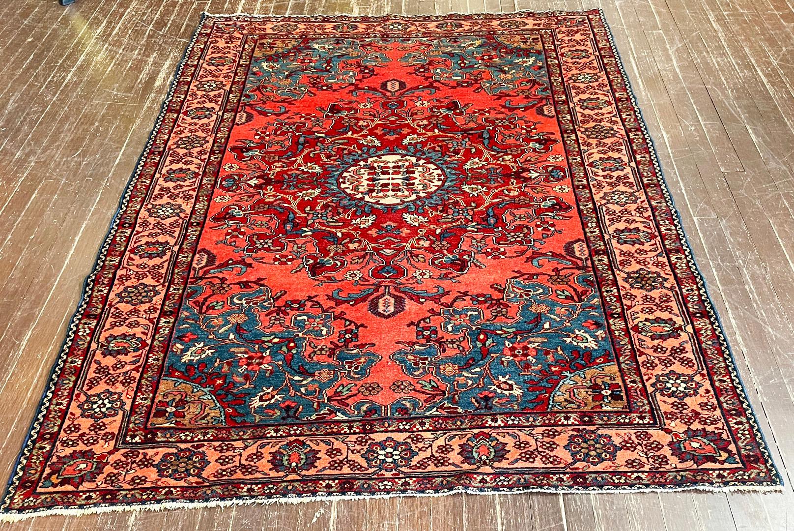 Antico Tafrish/ Lilihan Orientale Multi Colori In condizioni buone in vendita a Evanston, IL