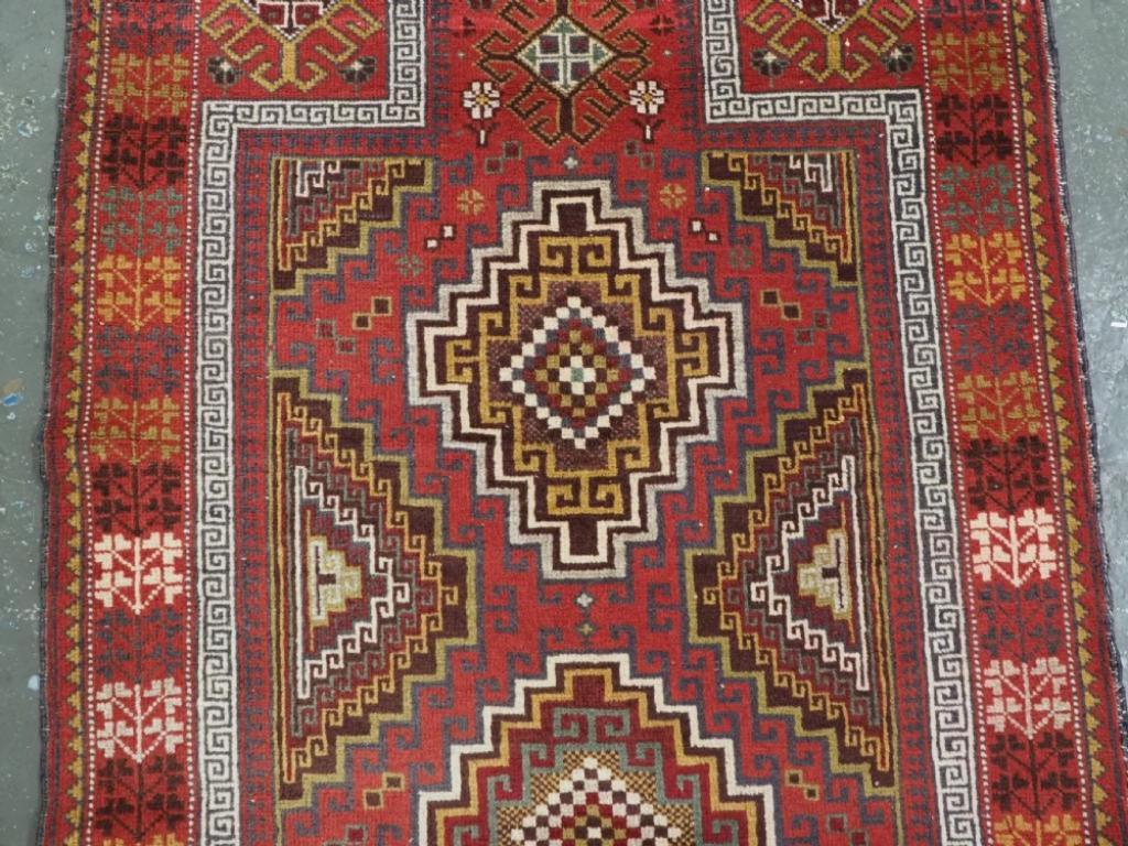 Antiker Taimani-Baluch-Gebetteppich in ungewöhnlichem Design, um 1900/20 im Zustand „Hervorragend“ im Angebot in Moreton-In-Marsh, GB