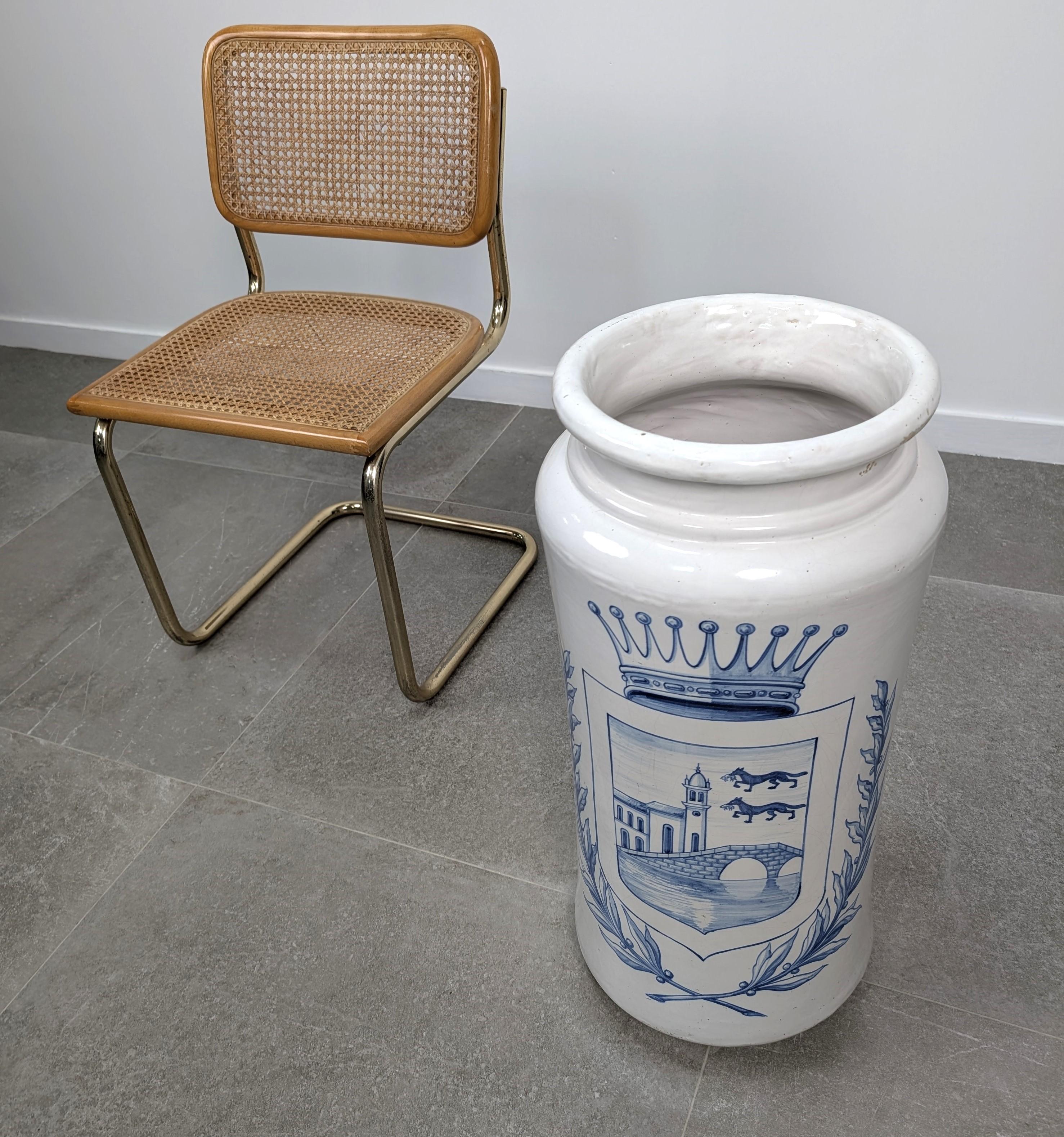 Antique Talavera Ceramic Umbrella and Walking Stick Stand with Bilbao Coat For Sale 2