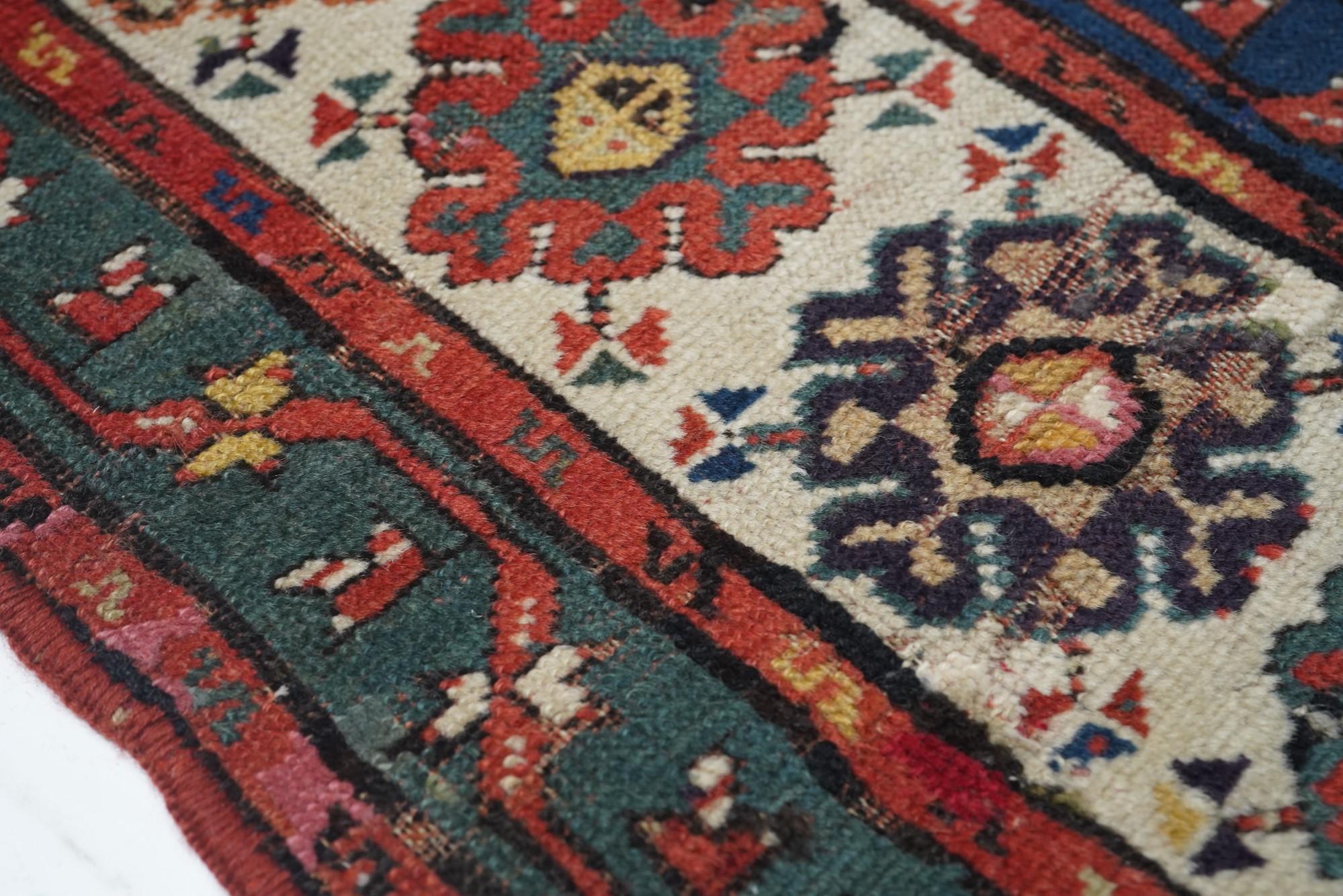 Antiker kaukasischer Talish-Teppich (Spätes 19. Jahrhundert) im Angebot