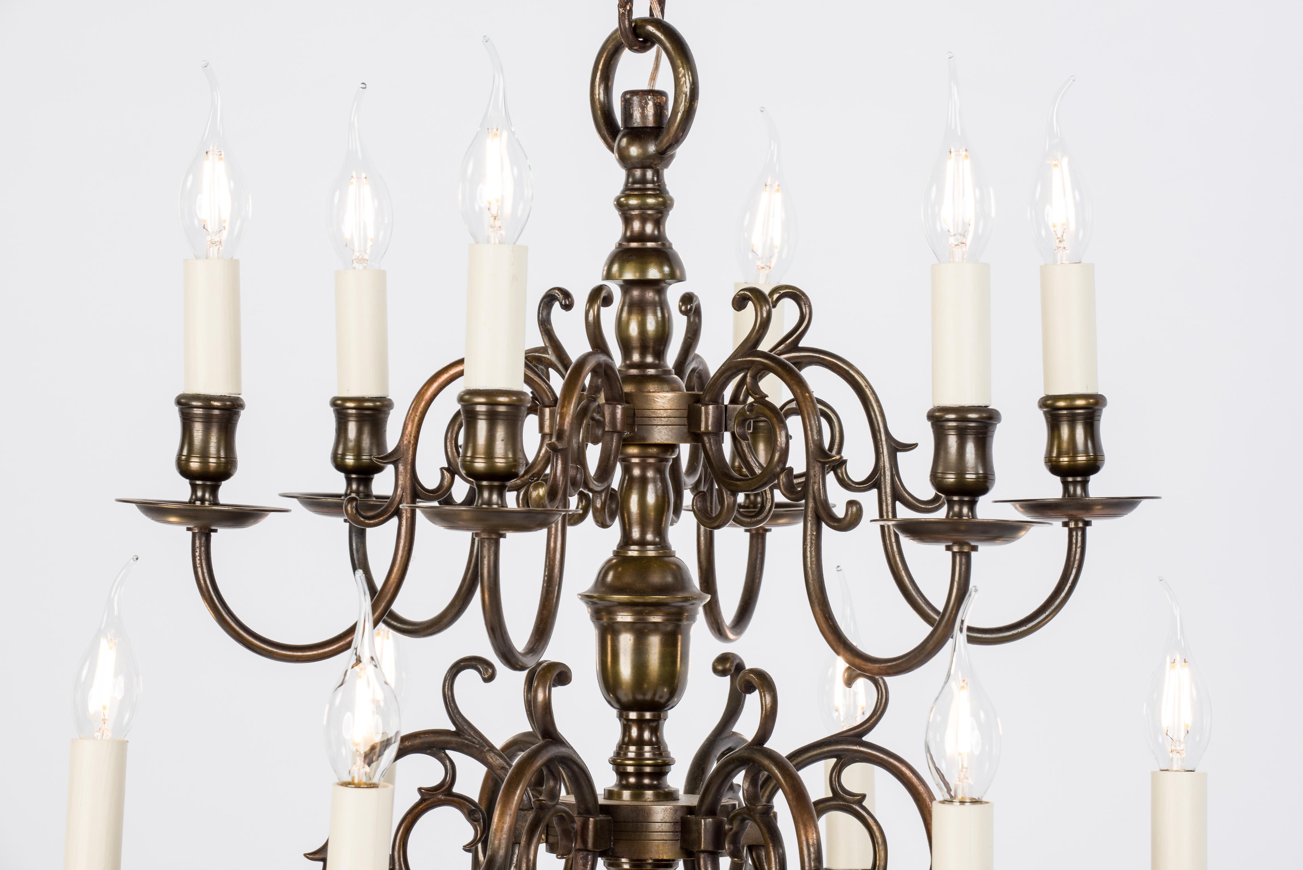 Antique Tall 3-Tier Patinated Brass Dutch Chandelier with 18 Lights In Good Condition For Sale In Casteren, NL